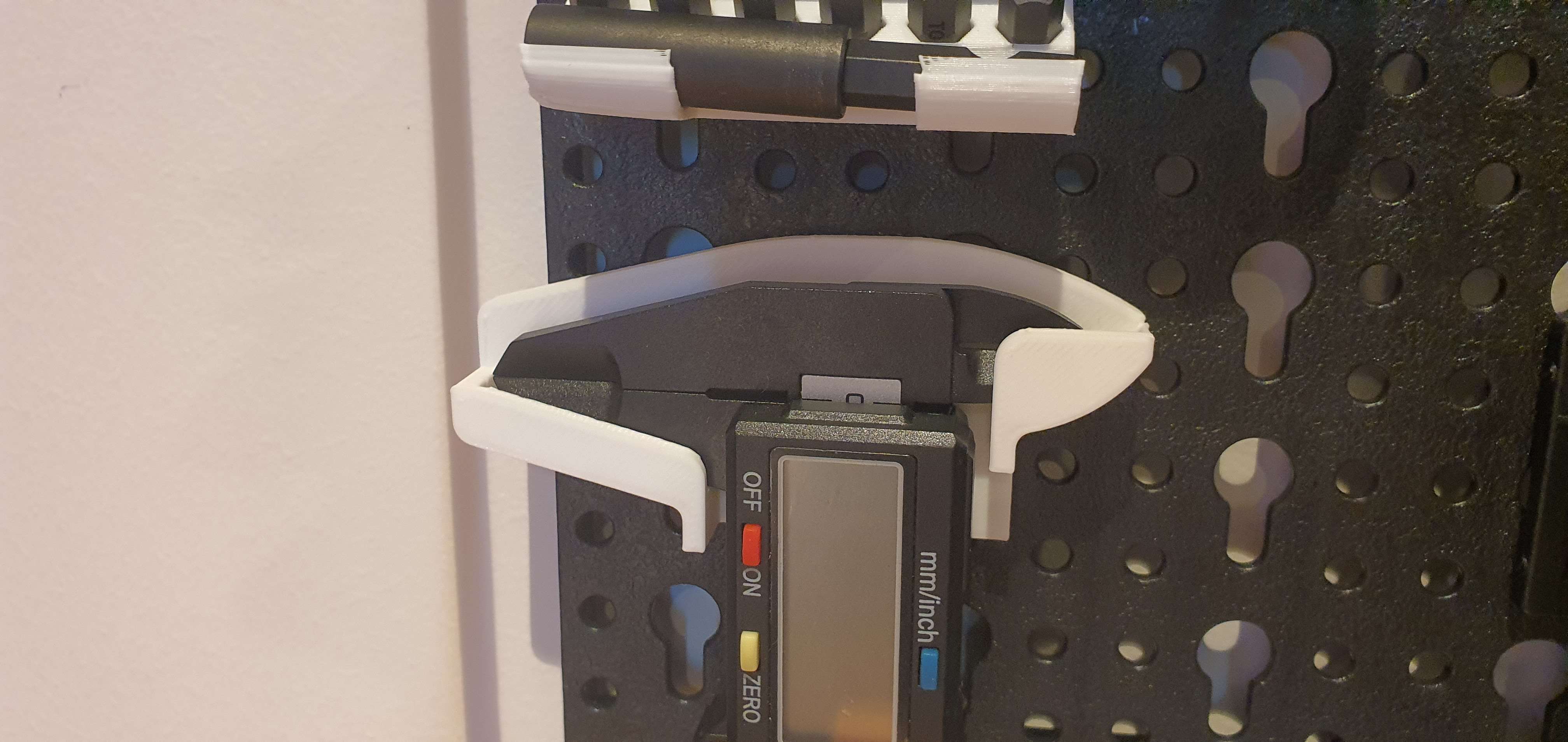 Lidl/Parkside/Horusdy pegboard holder for calipers