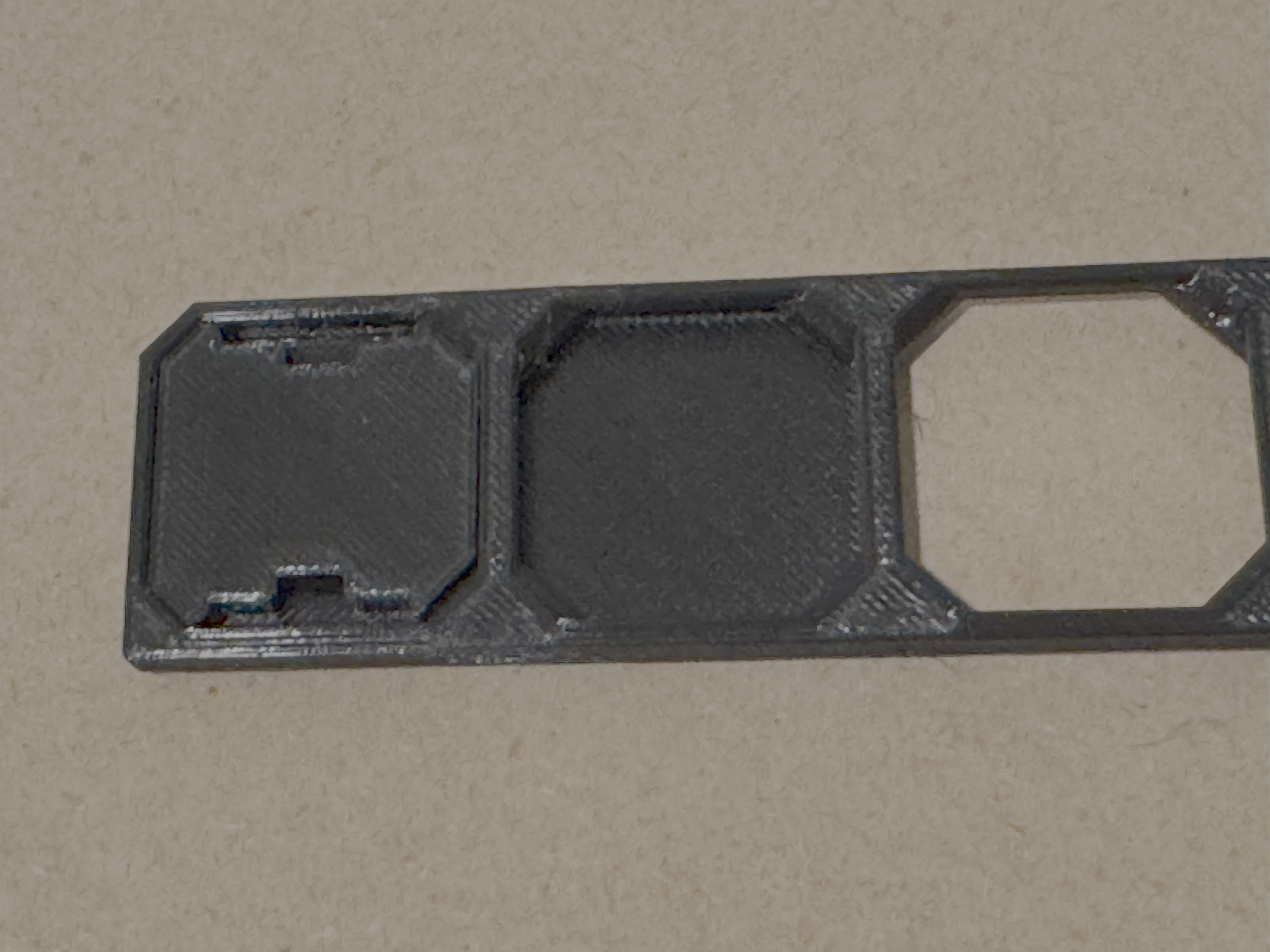 Command Strip(s) Underware channel compatable — miniatura 6