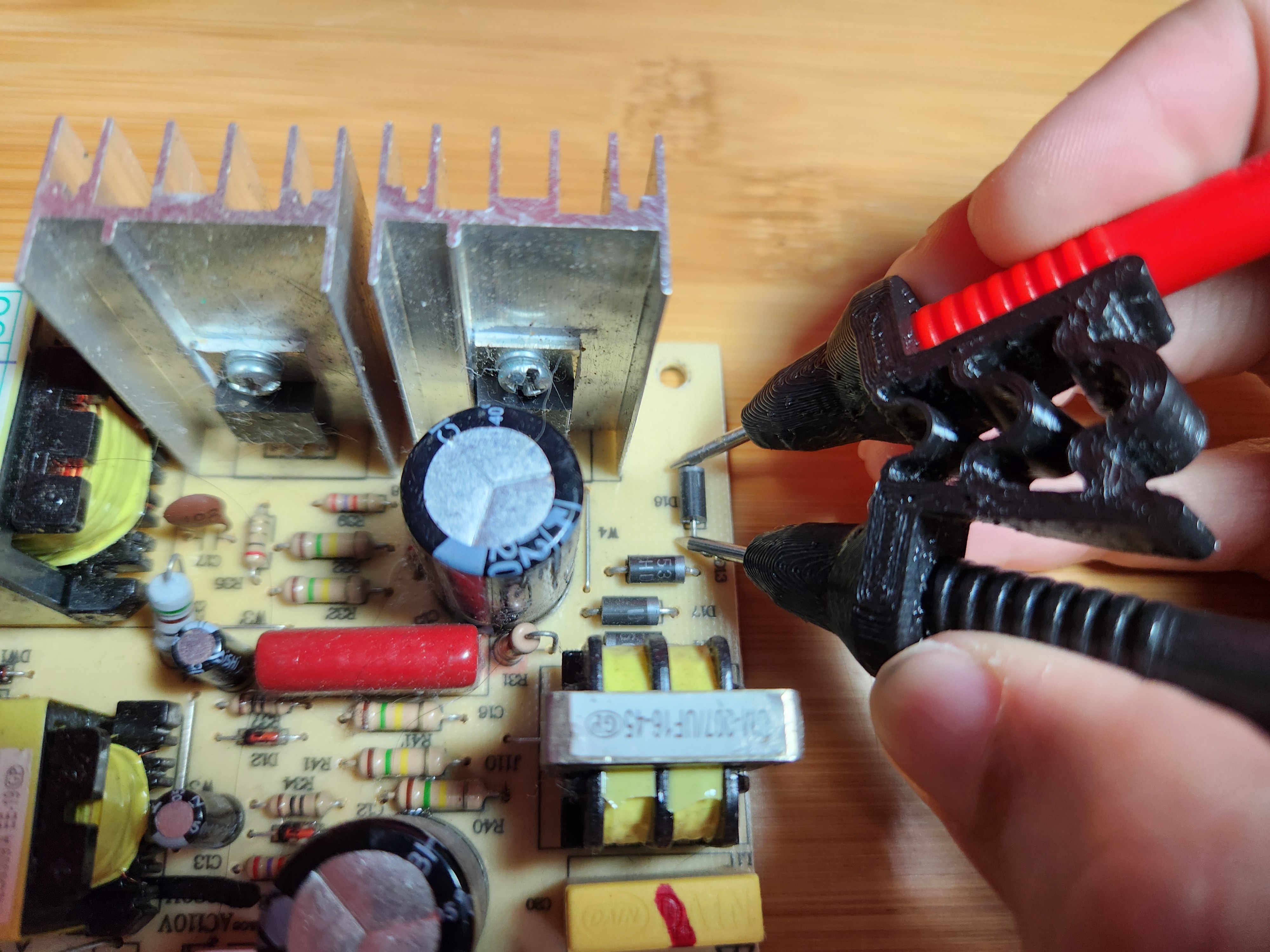 Multimeter Probe Tweezers (TPU)