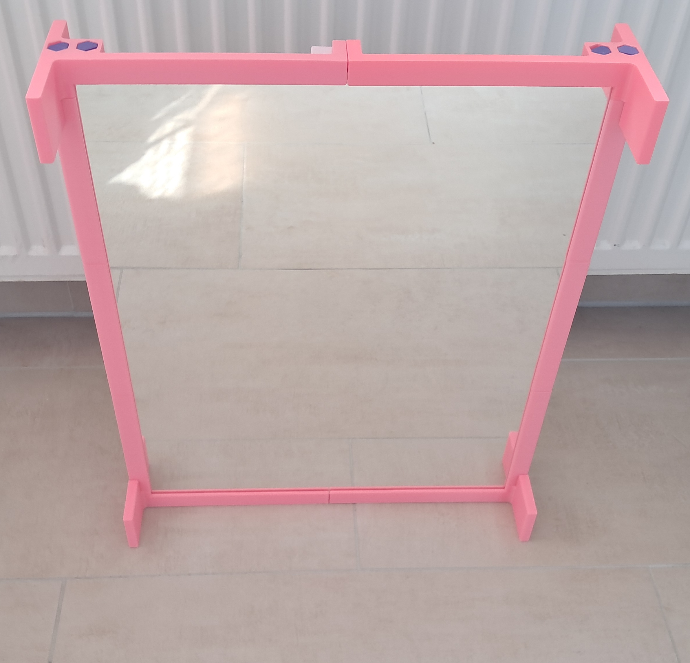 Mirror Frame with 3D Printed Screws and Nuts