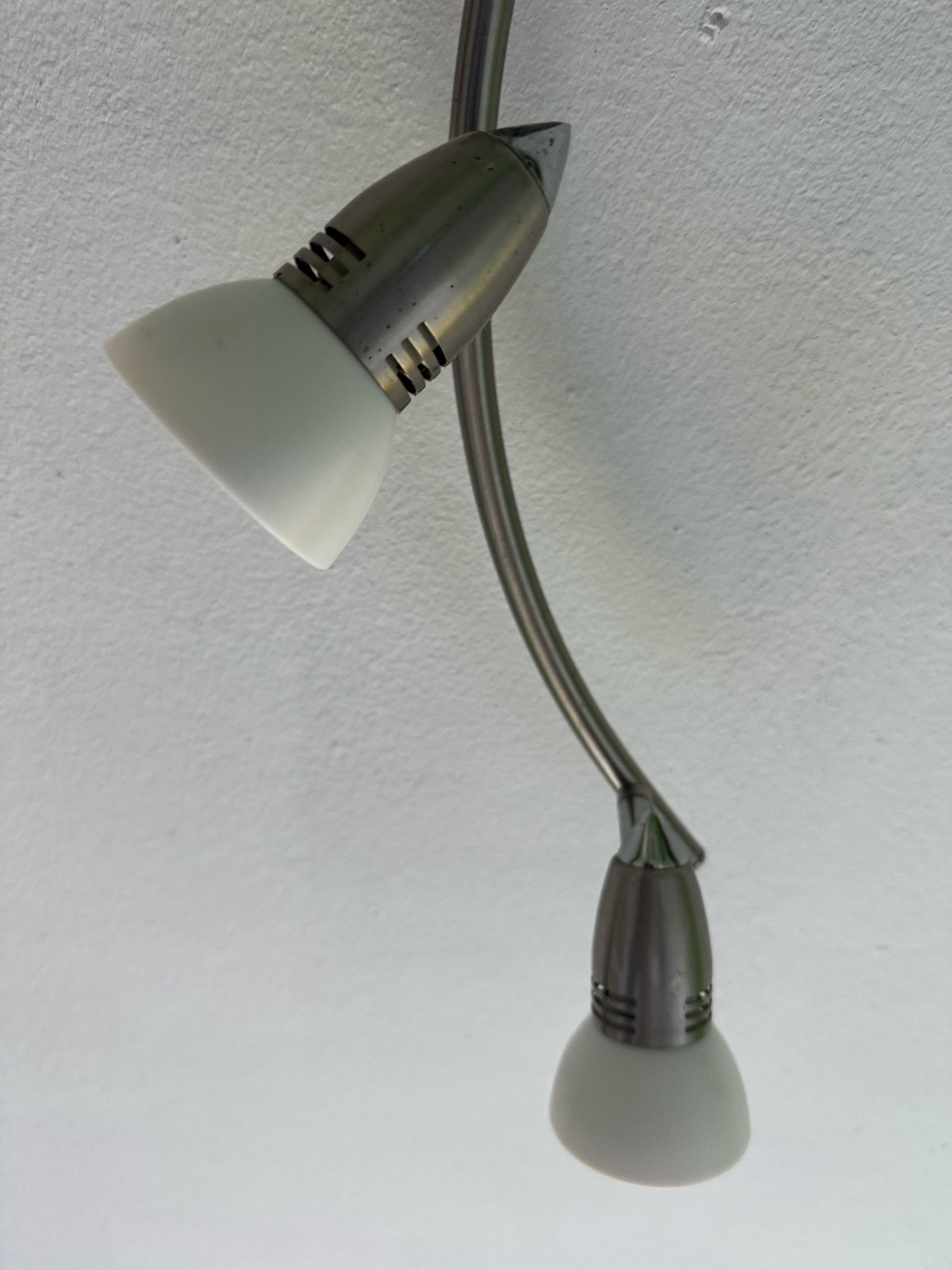 Ceiling lamp replacement