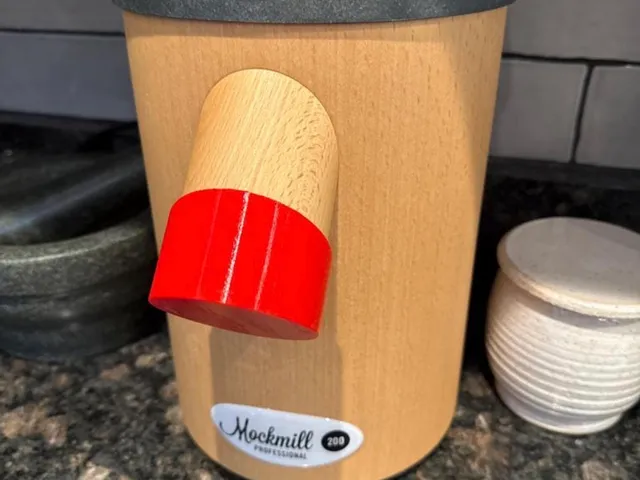 Mockmill 200 Pro Spout Cover