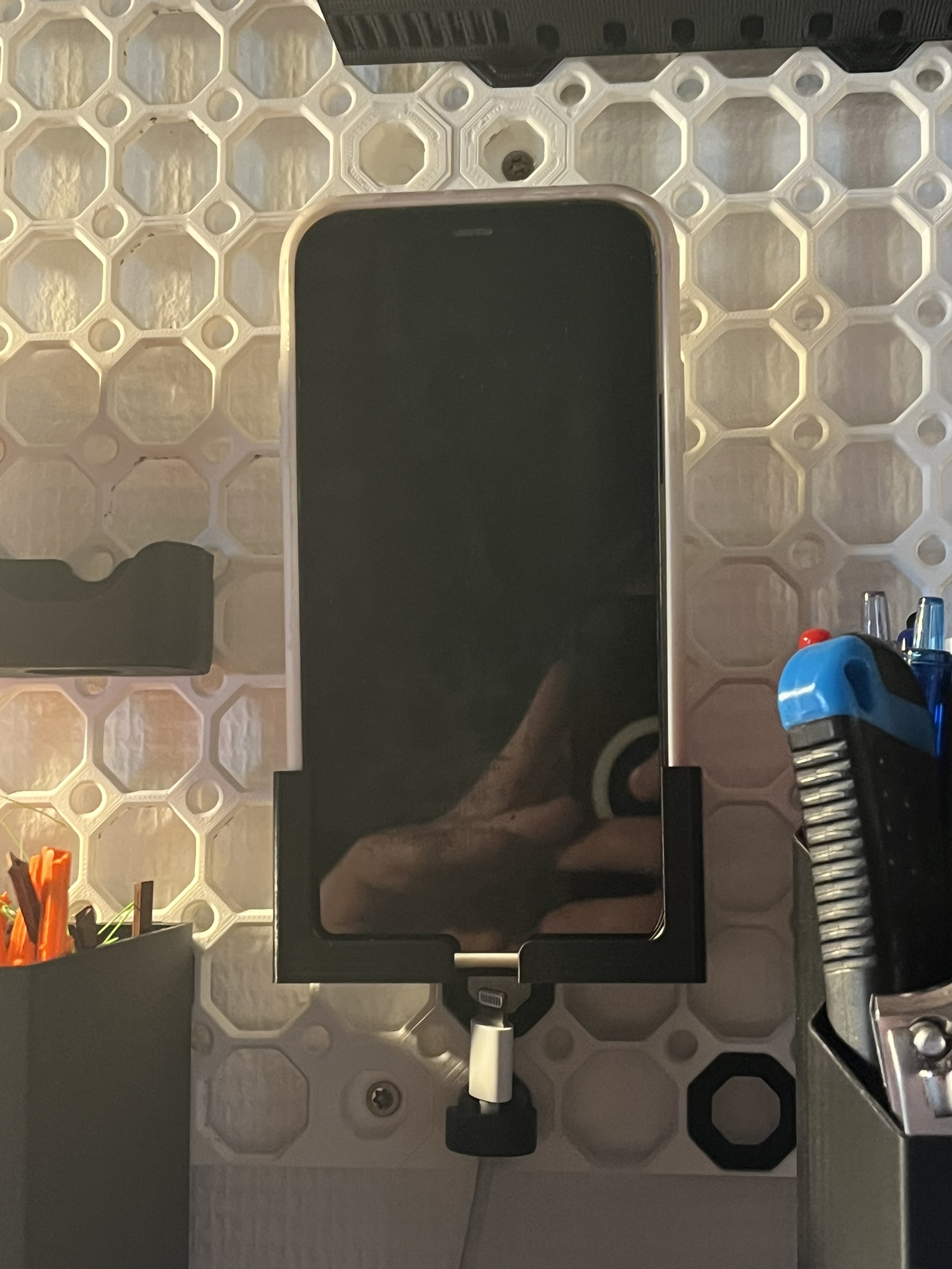 Multiboard/Multibuild phone holder