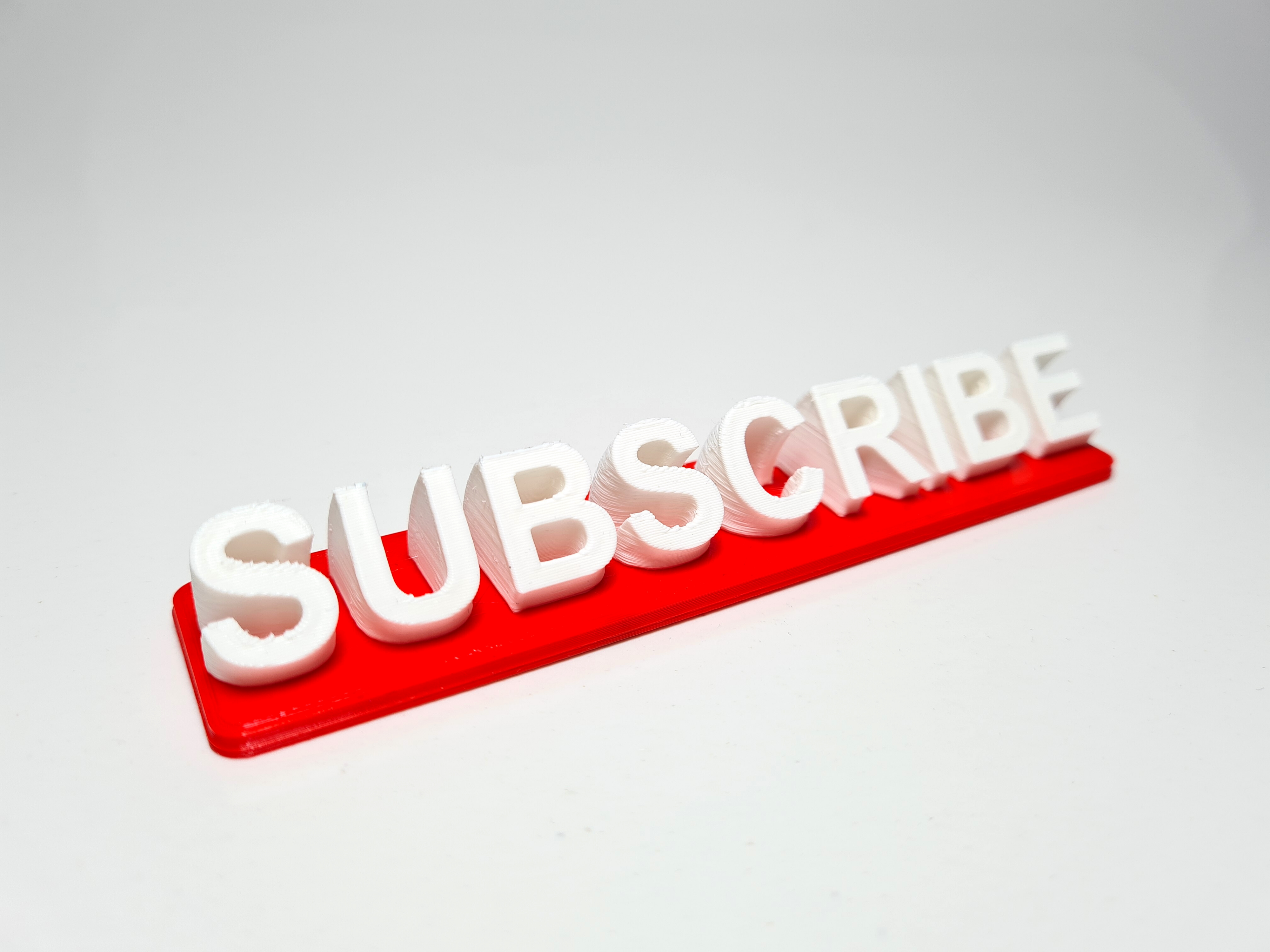 Subscribe 3D Plate