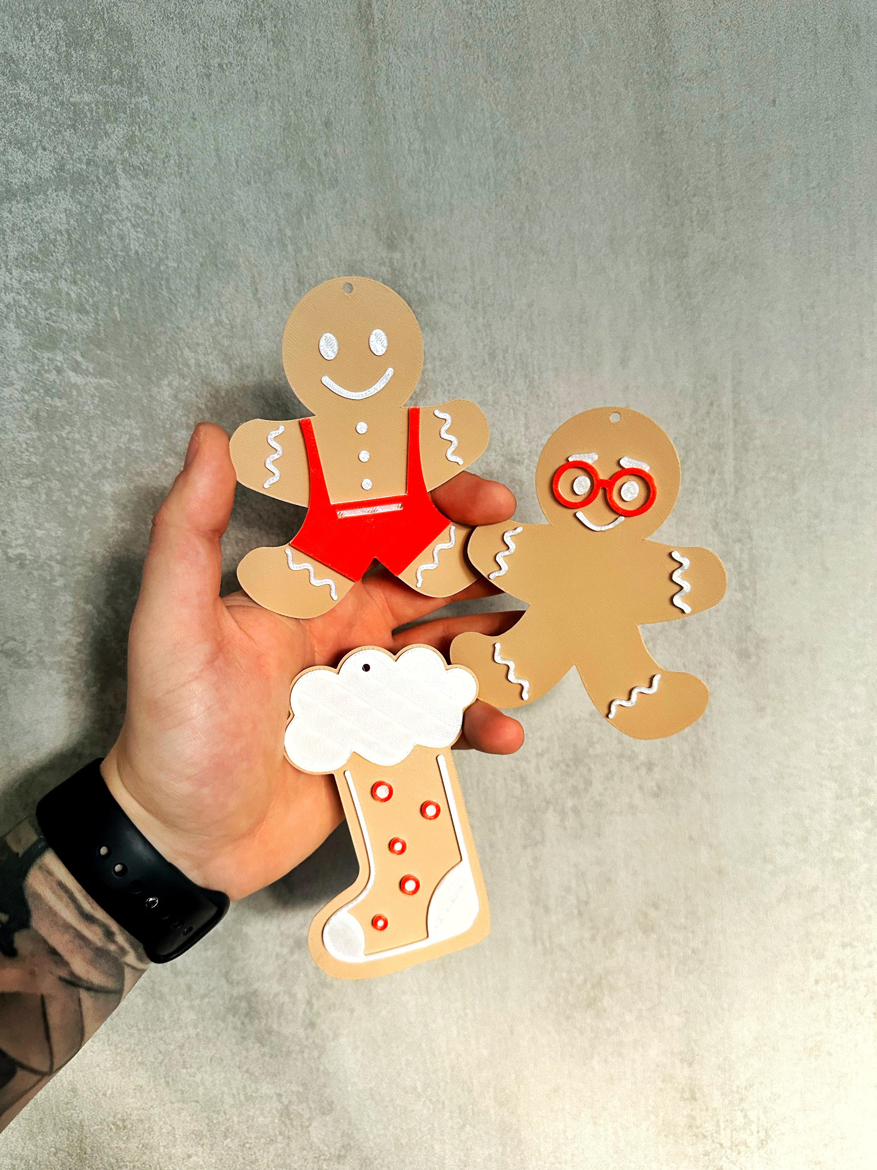 Gingerbread Christmas Ornament NO AMS