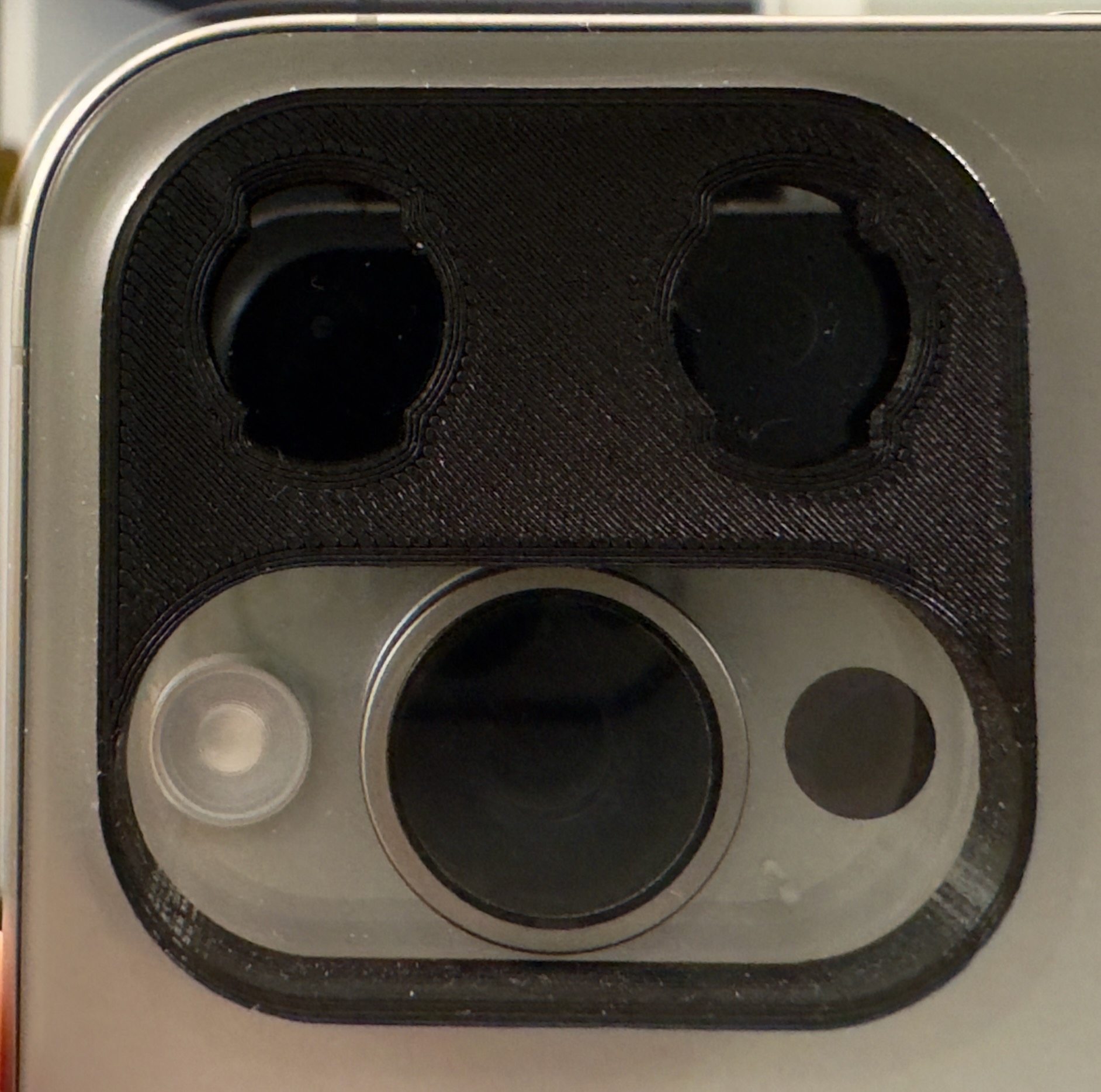 Moment bayonet mount for iPhone 15 Pro Max
