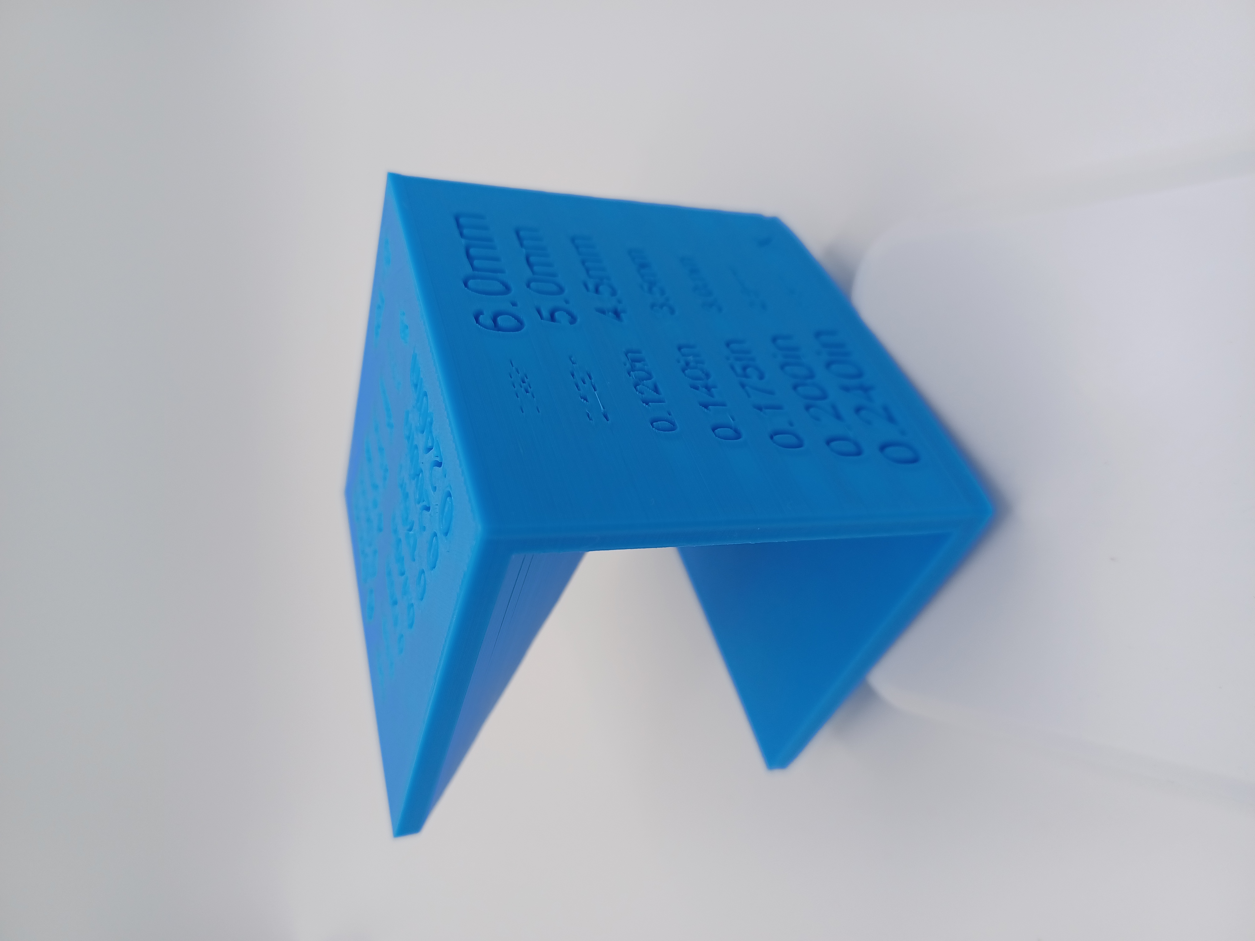 Text Height Calibration Cube XYZ Axis [Imperial & Metric] by