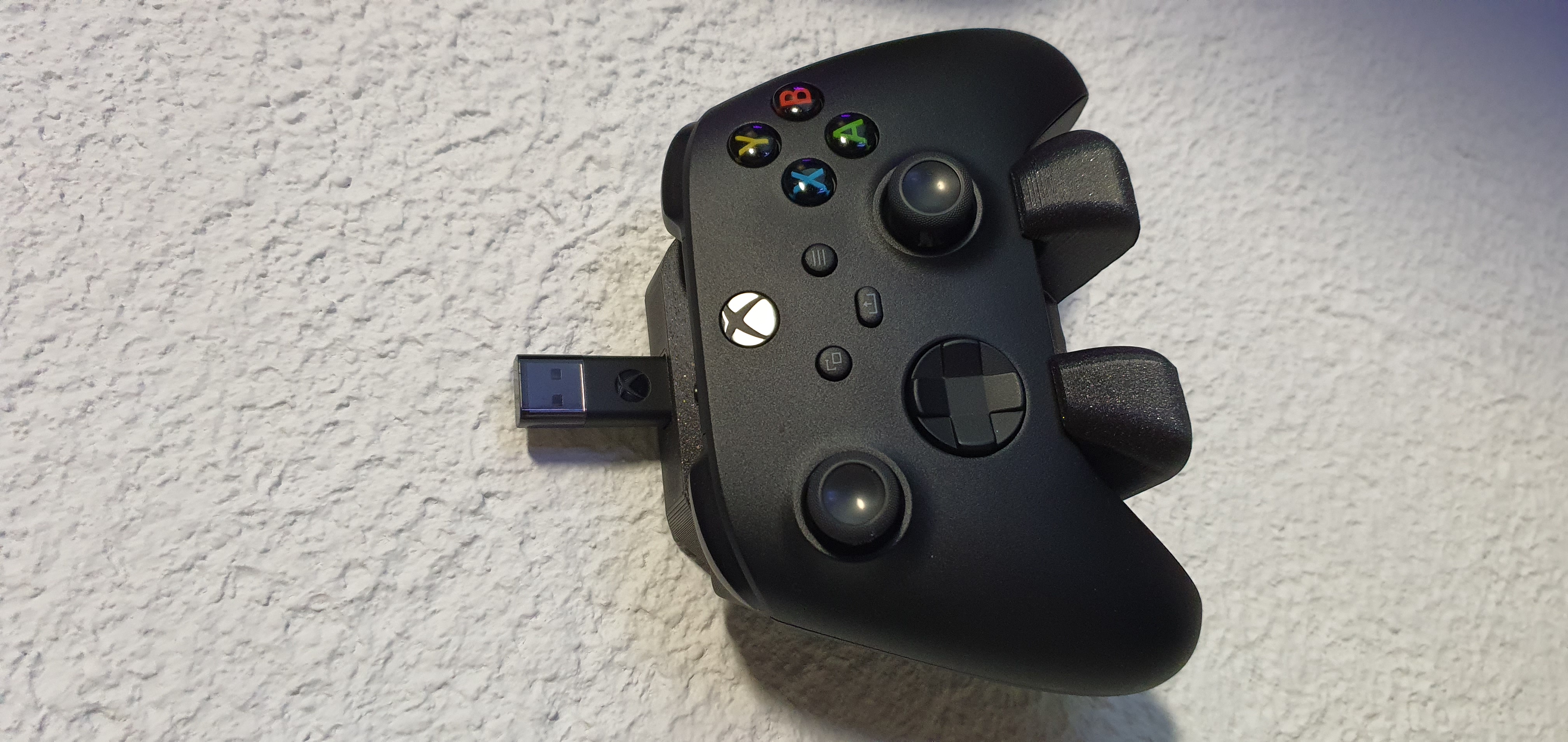 X-BOX X/S Controller + Wireless Adapter Wandhalterung