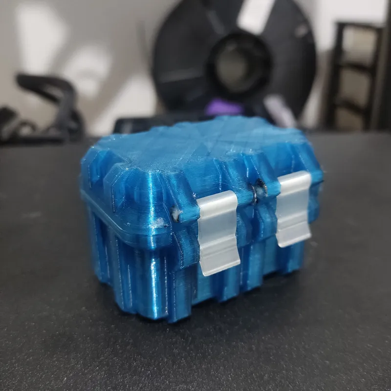 Tiny Rugged Box/Case (NO SCREWS) by Markus, Download free STL model