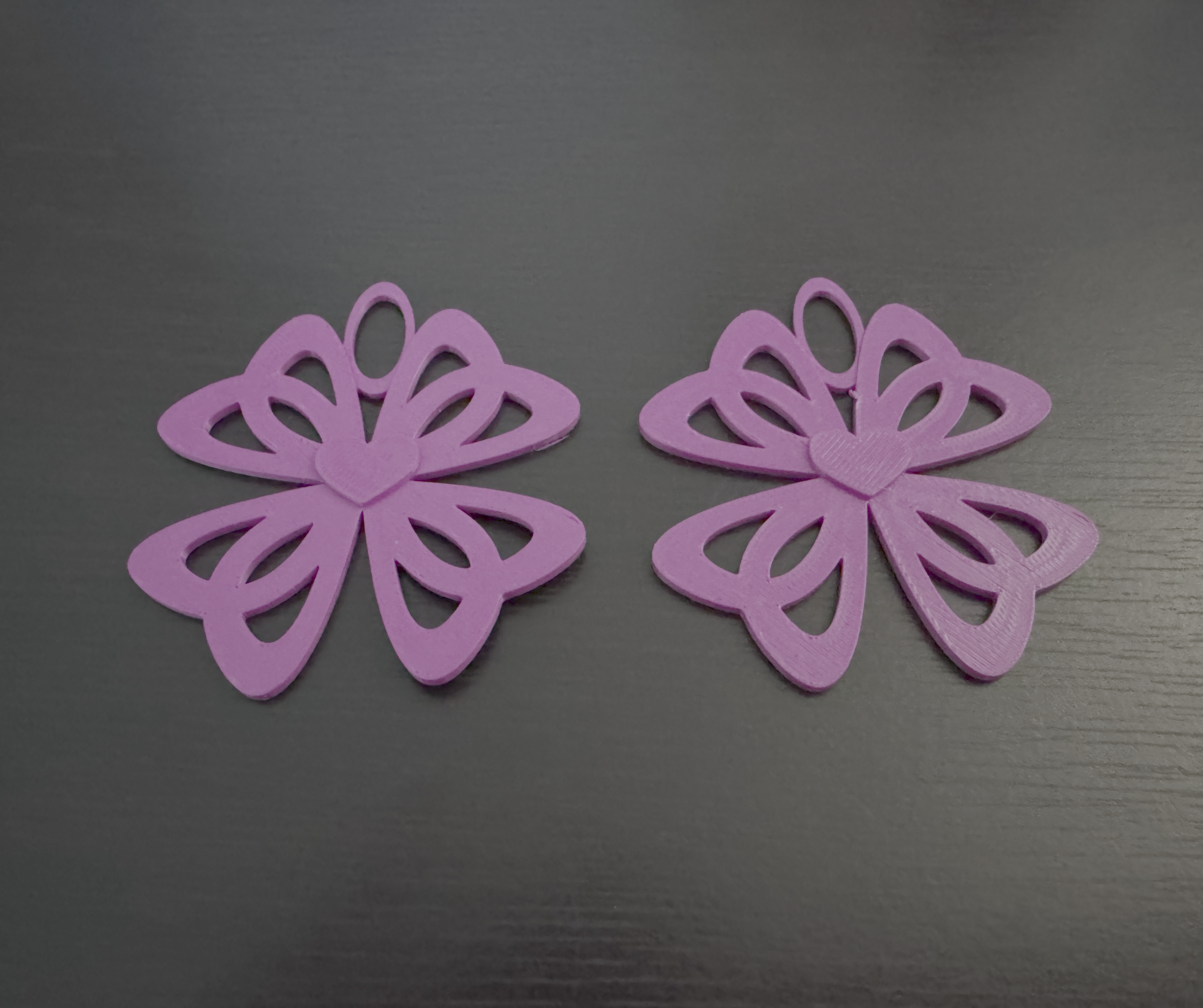 Fllower Loop Heart Earrings