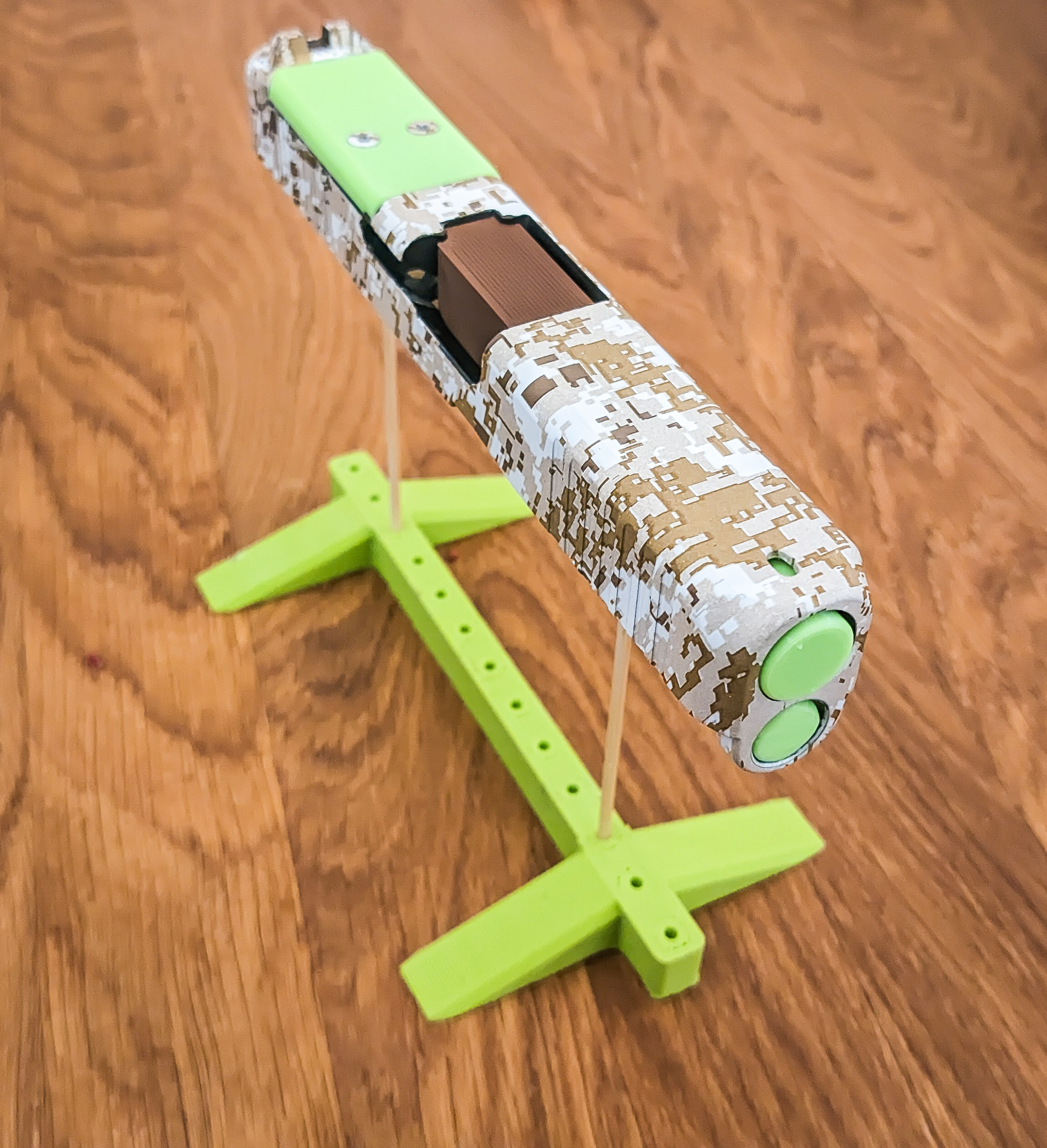 Painting Slide Stand Glock 45 / 19 MOS