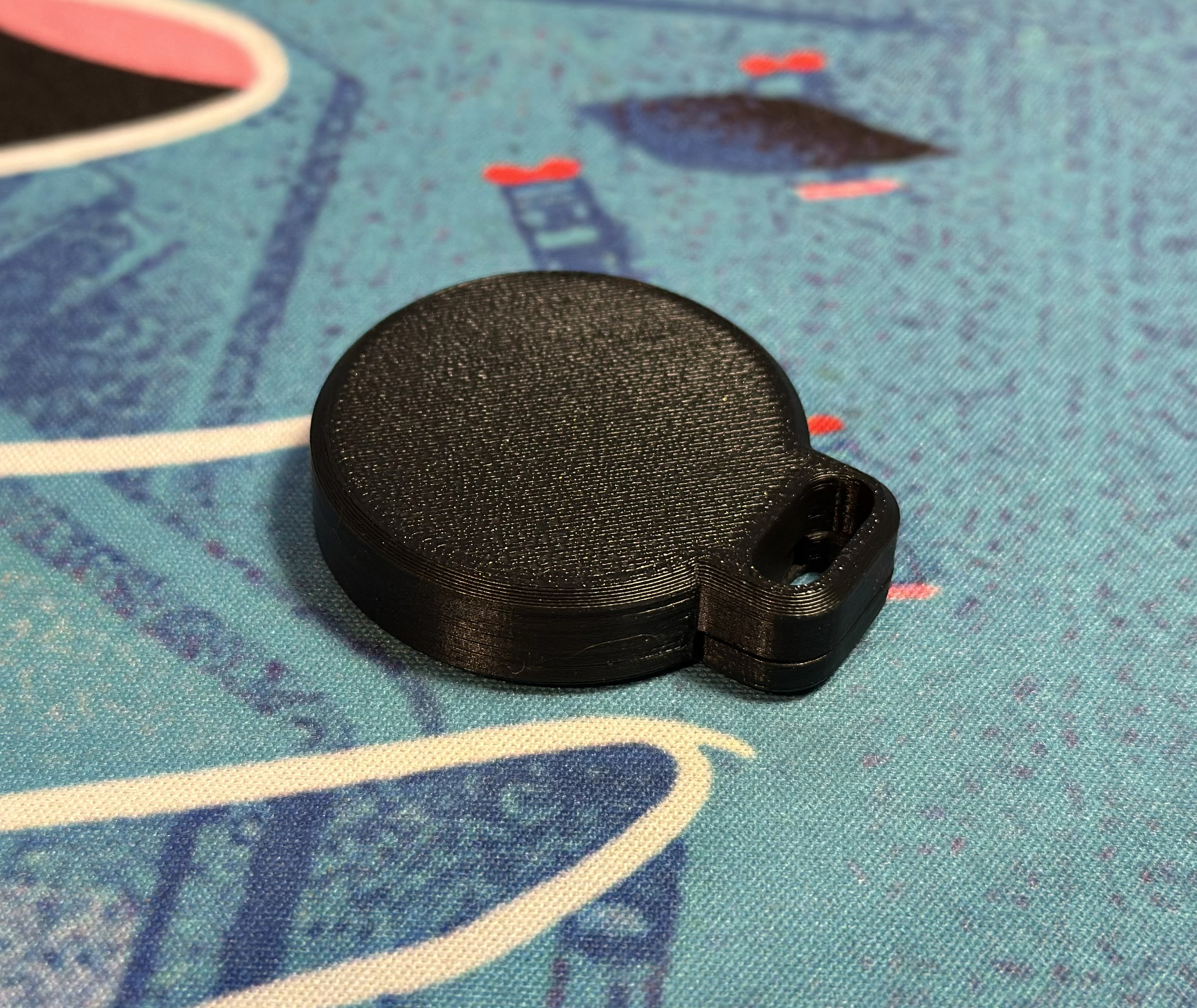 AirTag 'Vault' keychain.