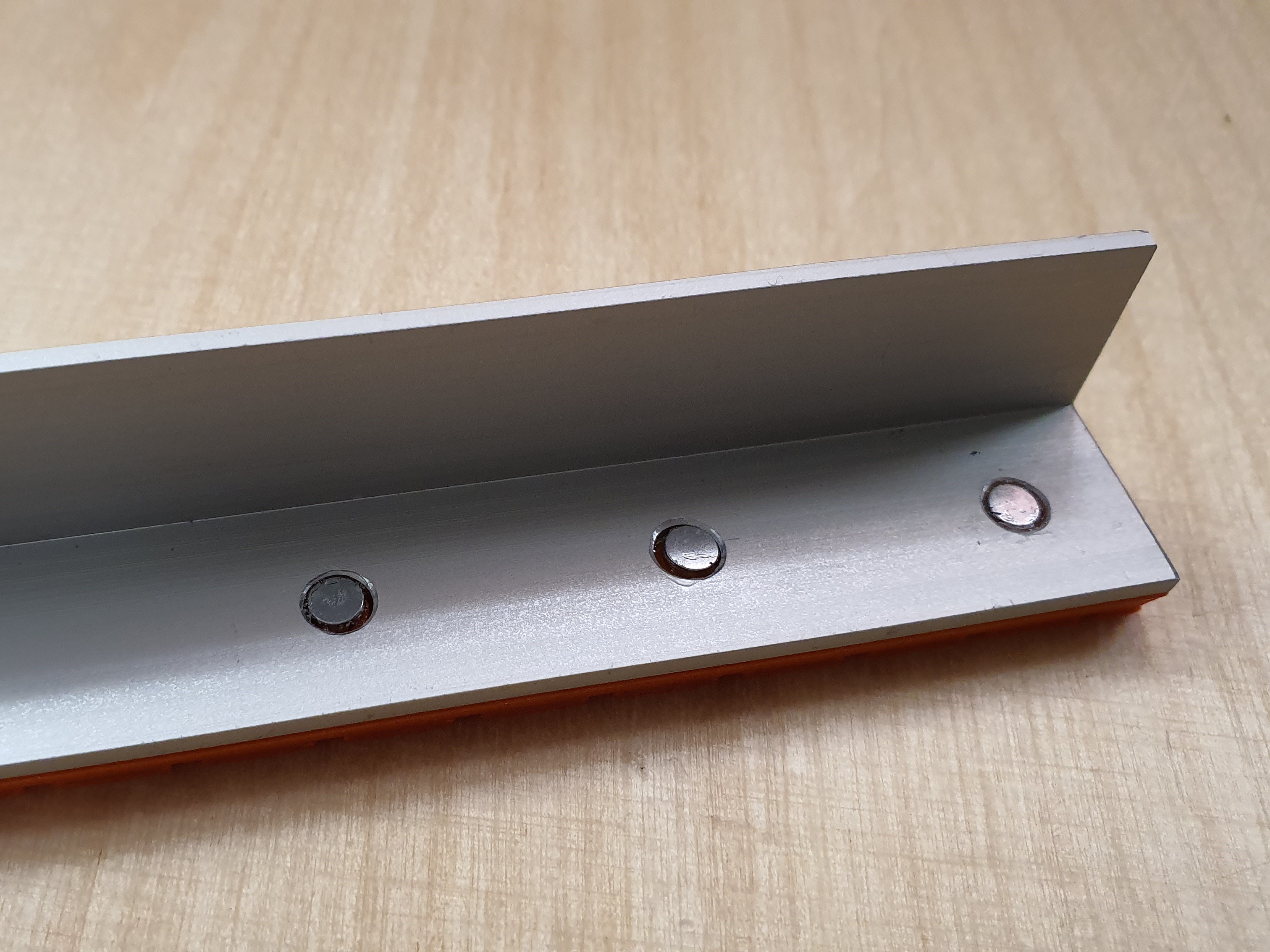 Miniatura 4 do modelo 3D Bench vice Protective jaws