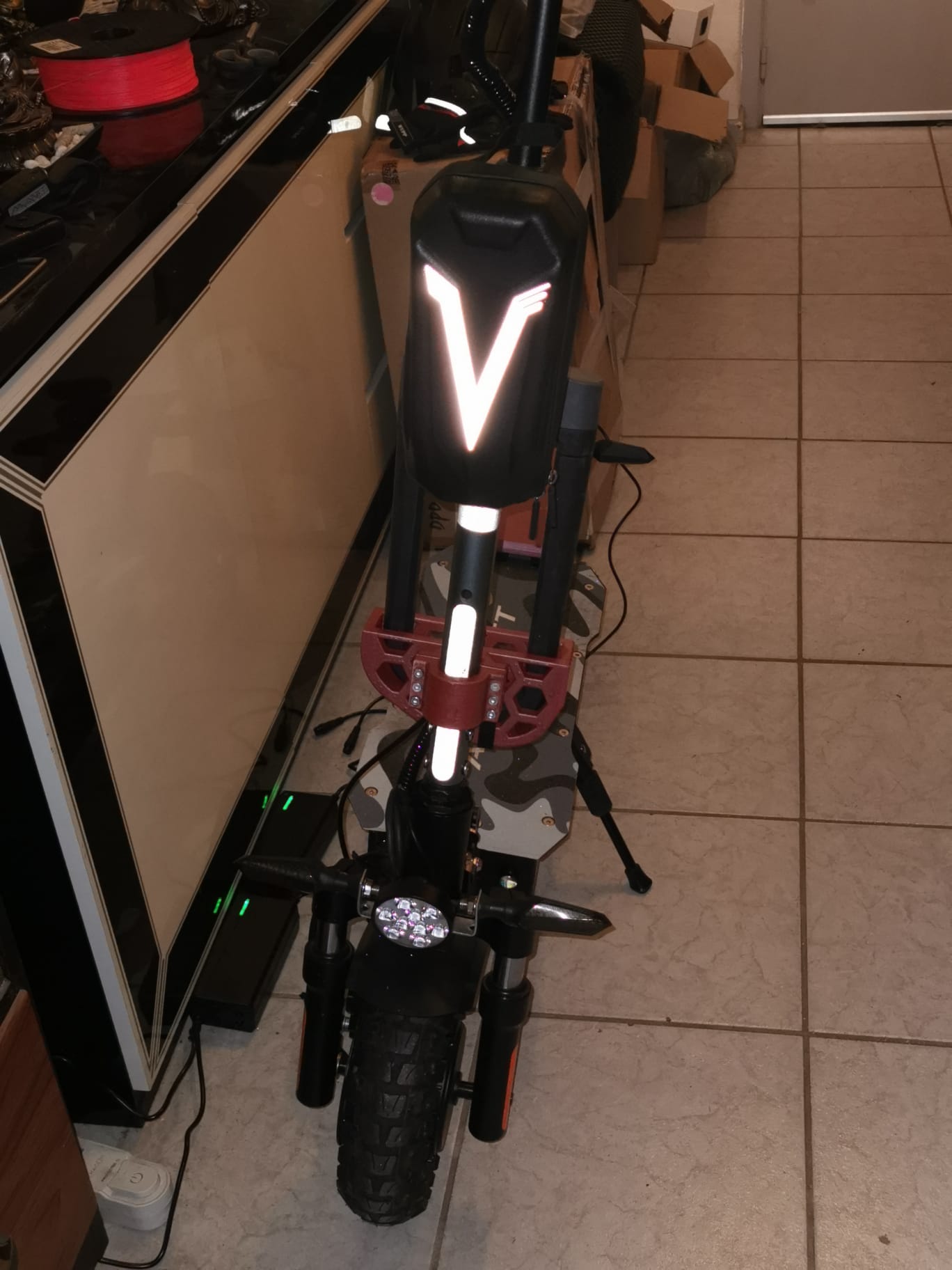 Support Cadenas BTwin 920 pour trottinette Laotie et Angwatt