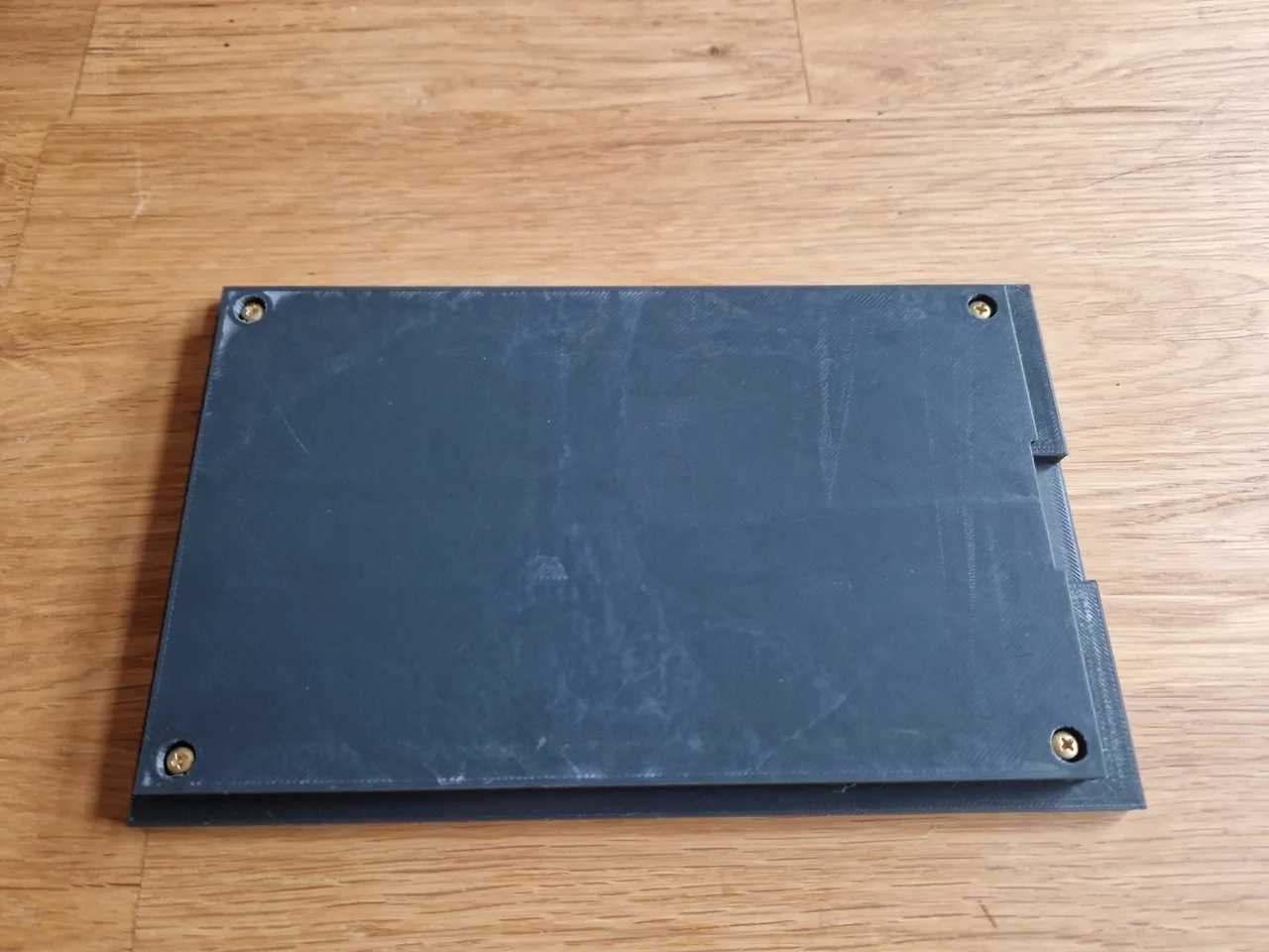 Sunton 7inch Display Housing (ESP32-8048S070) by JulianB
