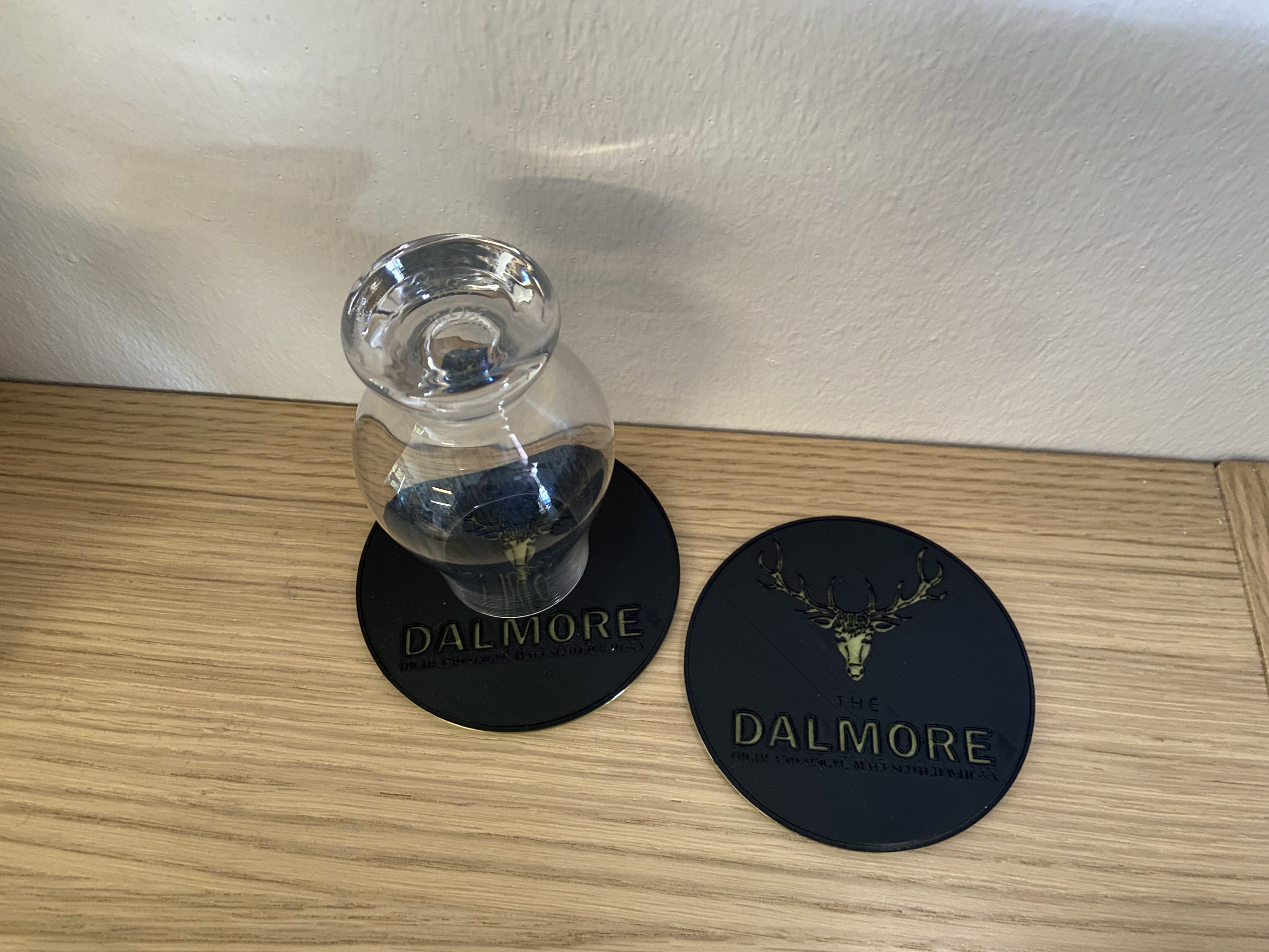 Untersetzer mit Dalmore Logo -- Coaster with Dalmore Logo