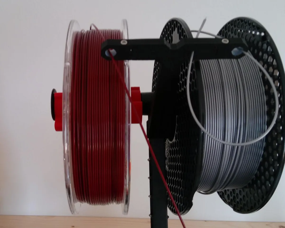 Filamentrollen-Abstandshalter für original Prusa Filamenthalter (filament  distance-clip) by kjrps, Download free STL model