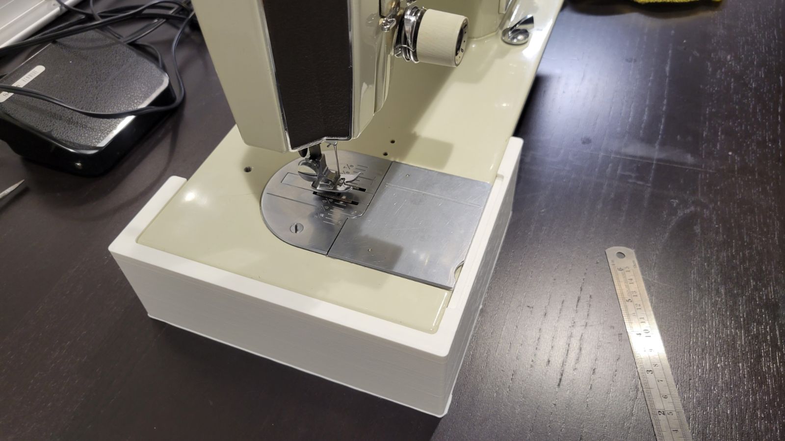 Portable base for Kenmore (Sears) 17741 sewing machine