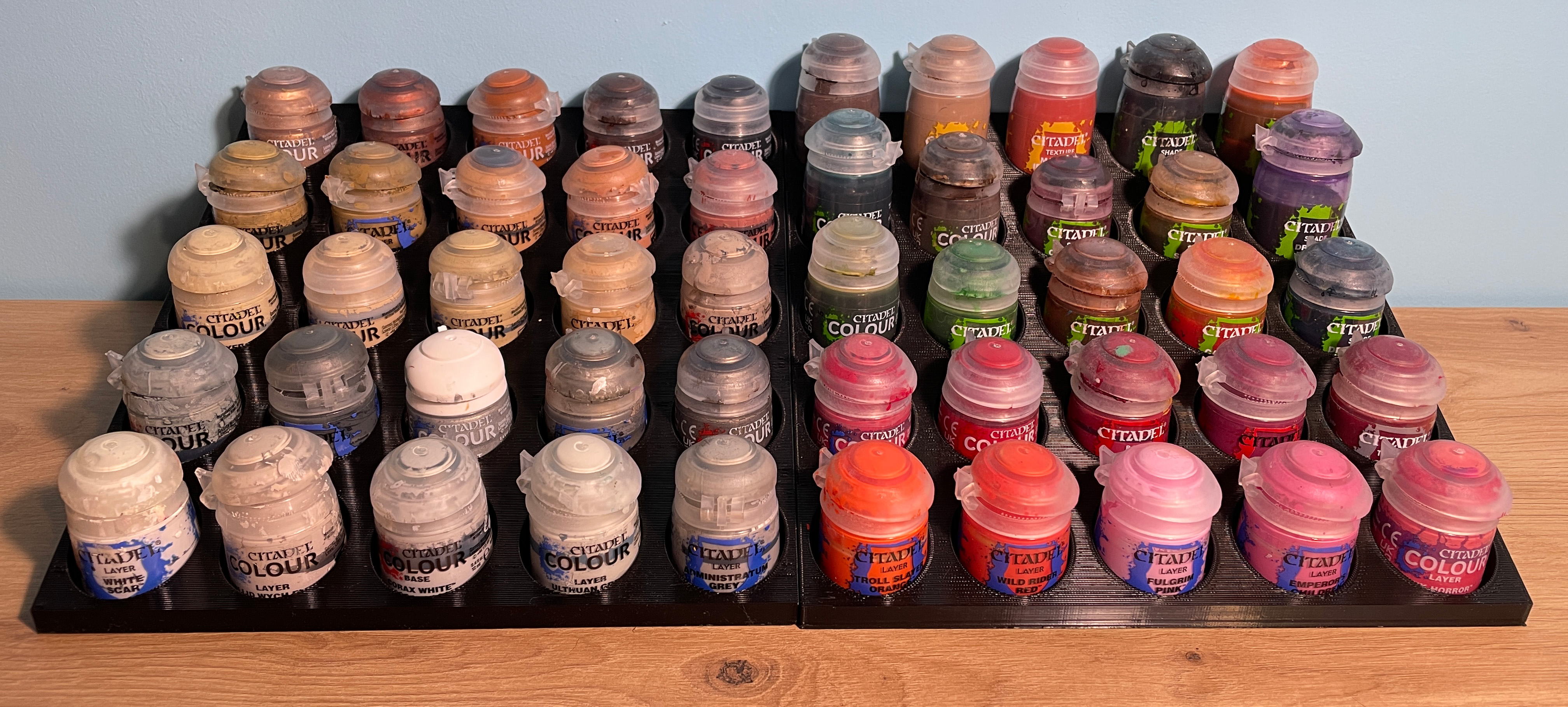 Paint stand
