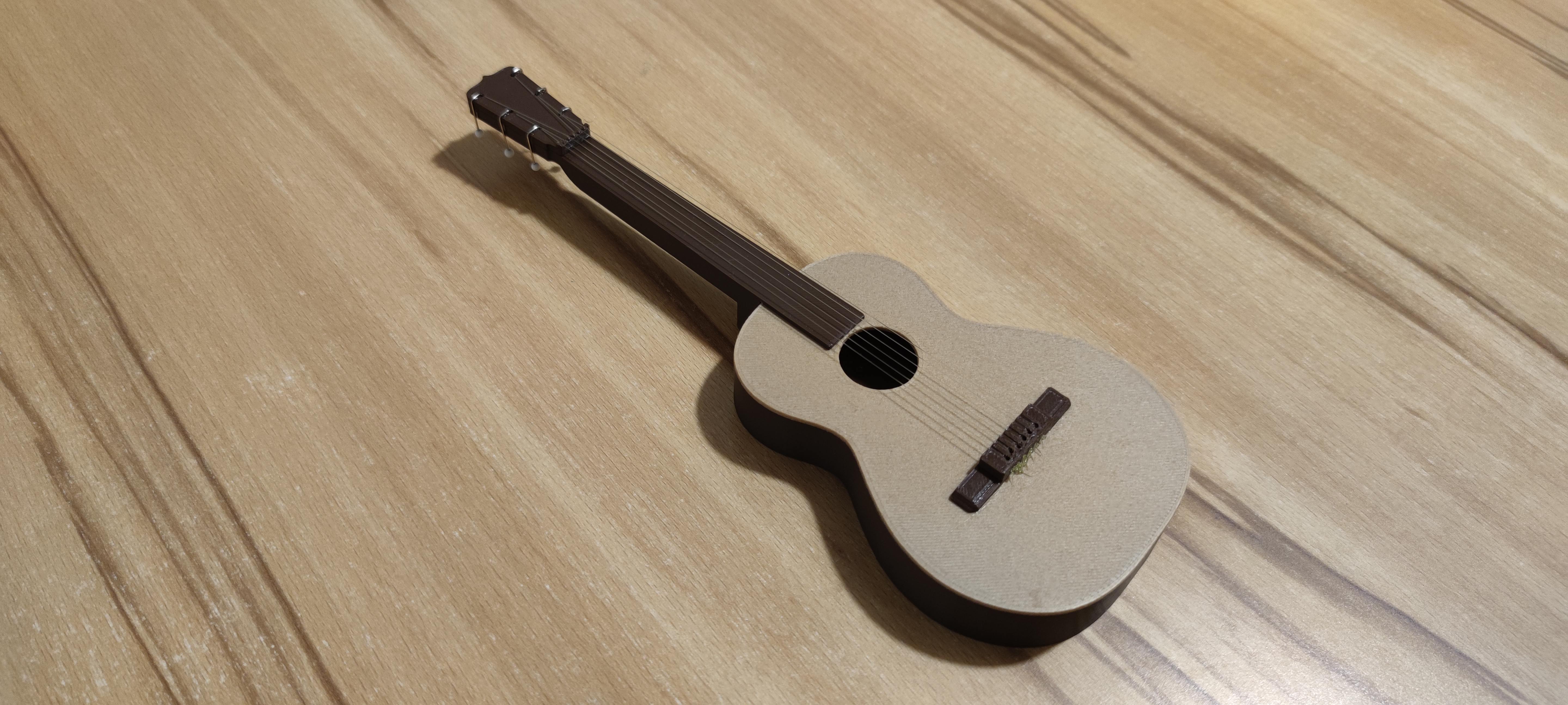 Simple mini guitar model with stand