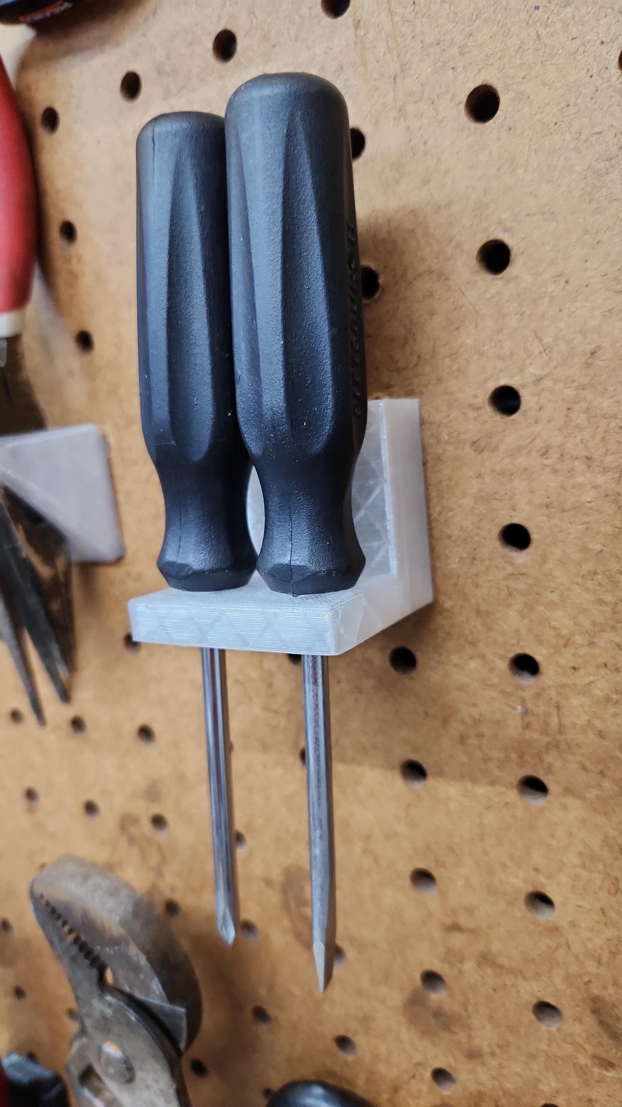 Universal Pegboard 2 Screwdriver Holder by enahs Download free STL