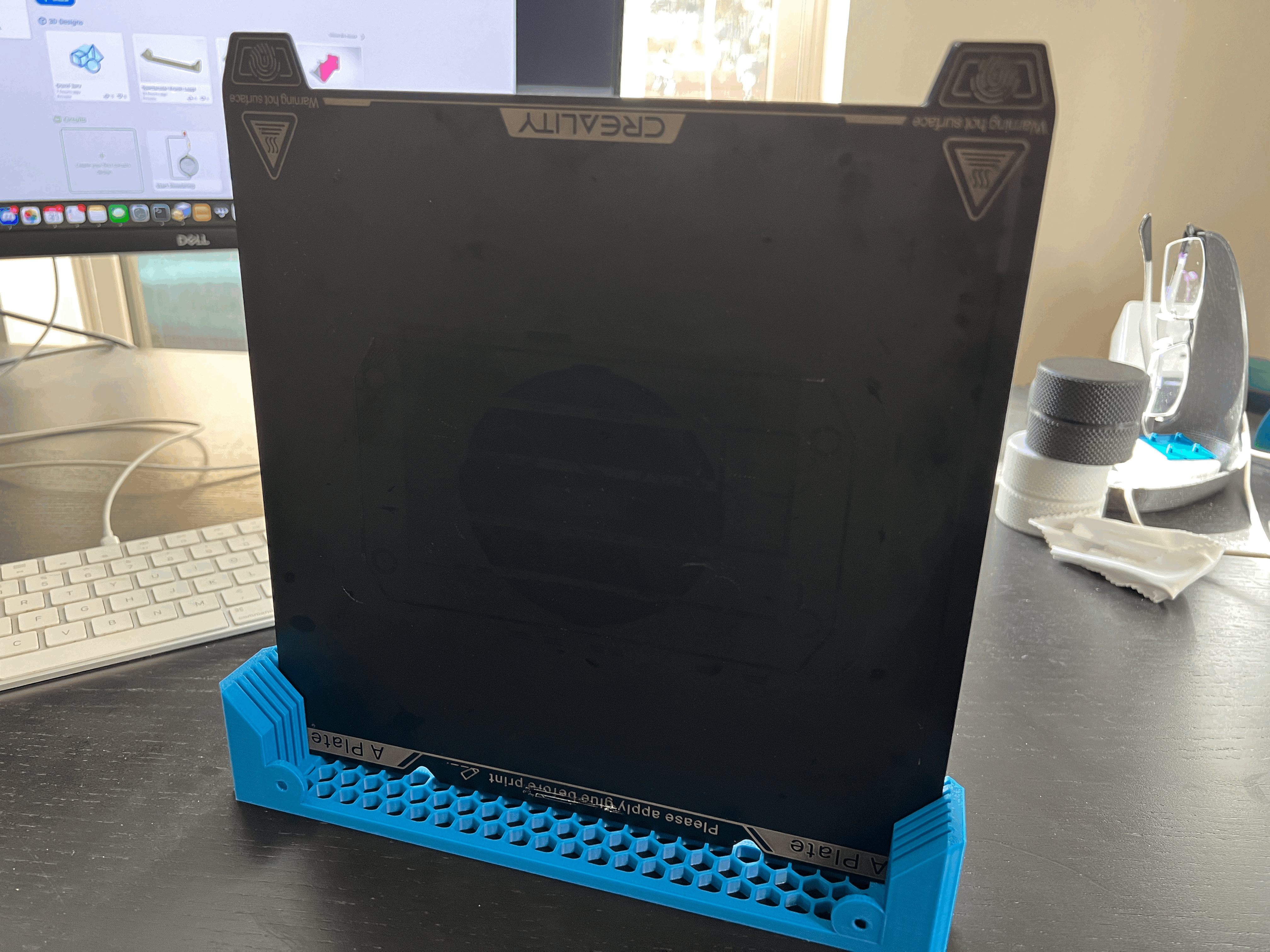 Creality K1/235mm PEI Sheet Holder Wall Mounted 3D model thumbnail