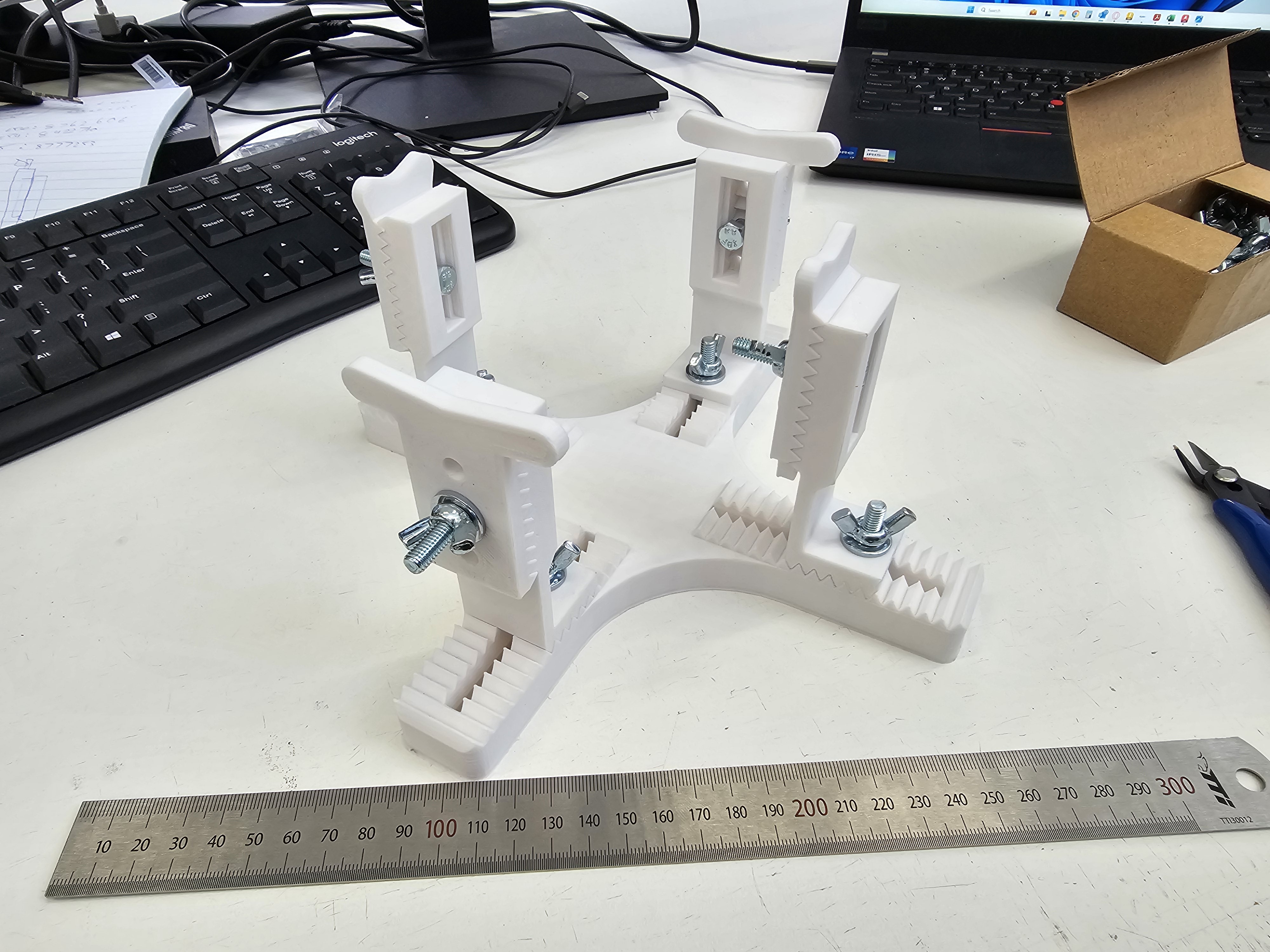 Scale Model Aircraft Jig by Corey Ward Download free STL model