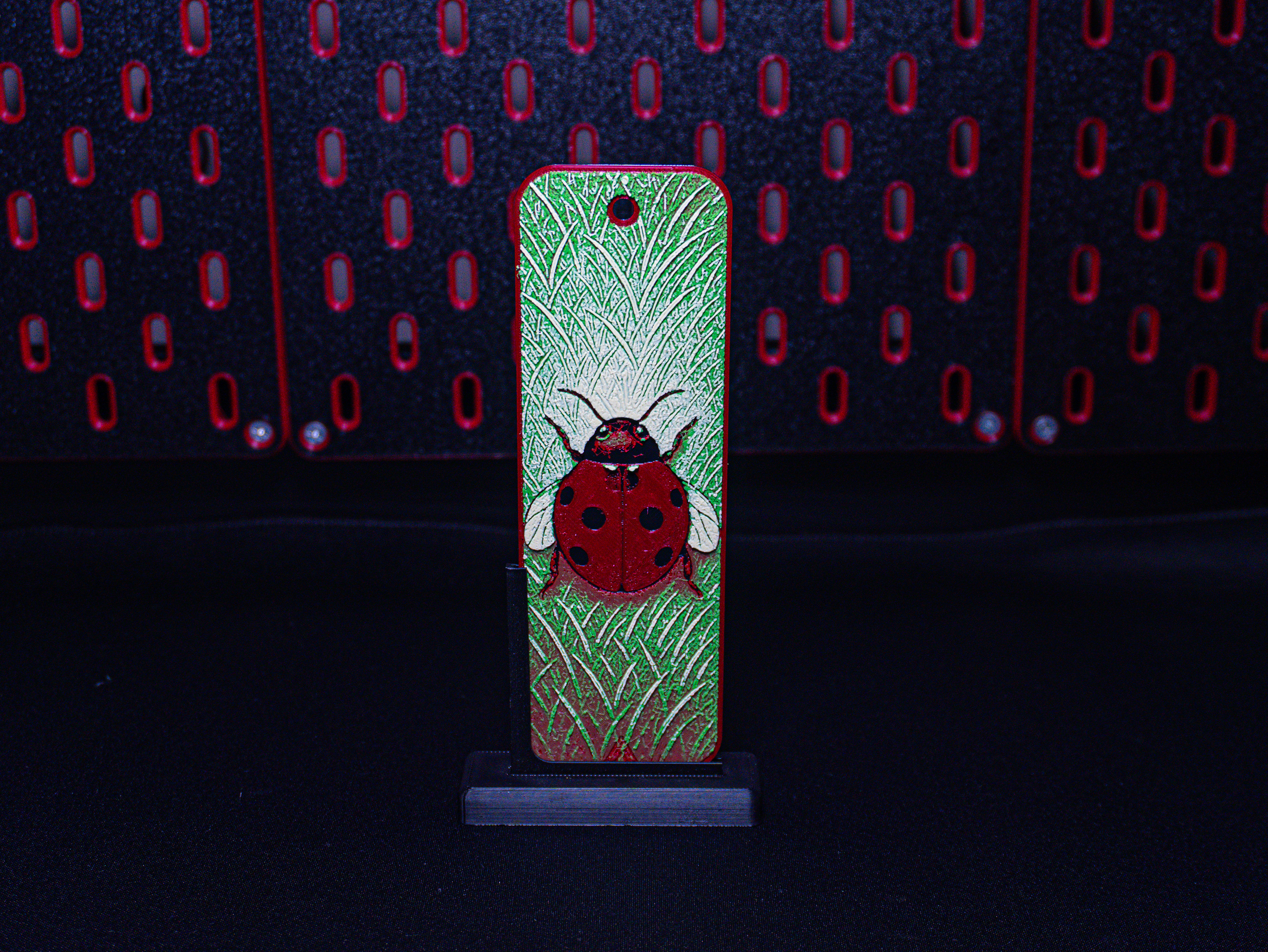 Hueforge Ladybug Bookmark — miniatura 2