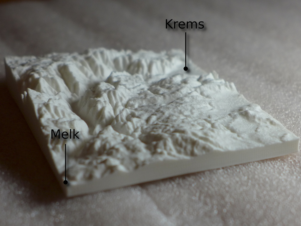 Miniatura 2 do modelo 3D Wachau Terrain Model