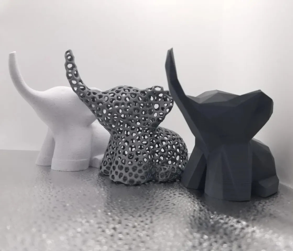 Miniatura 5 do modelo 3D Elephant