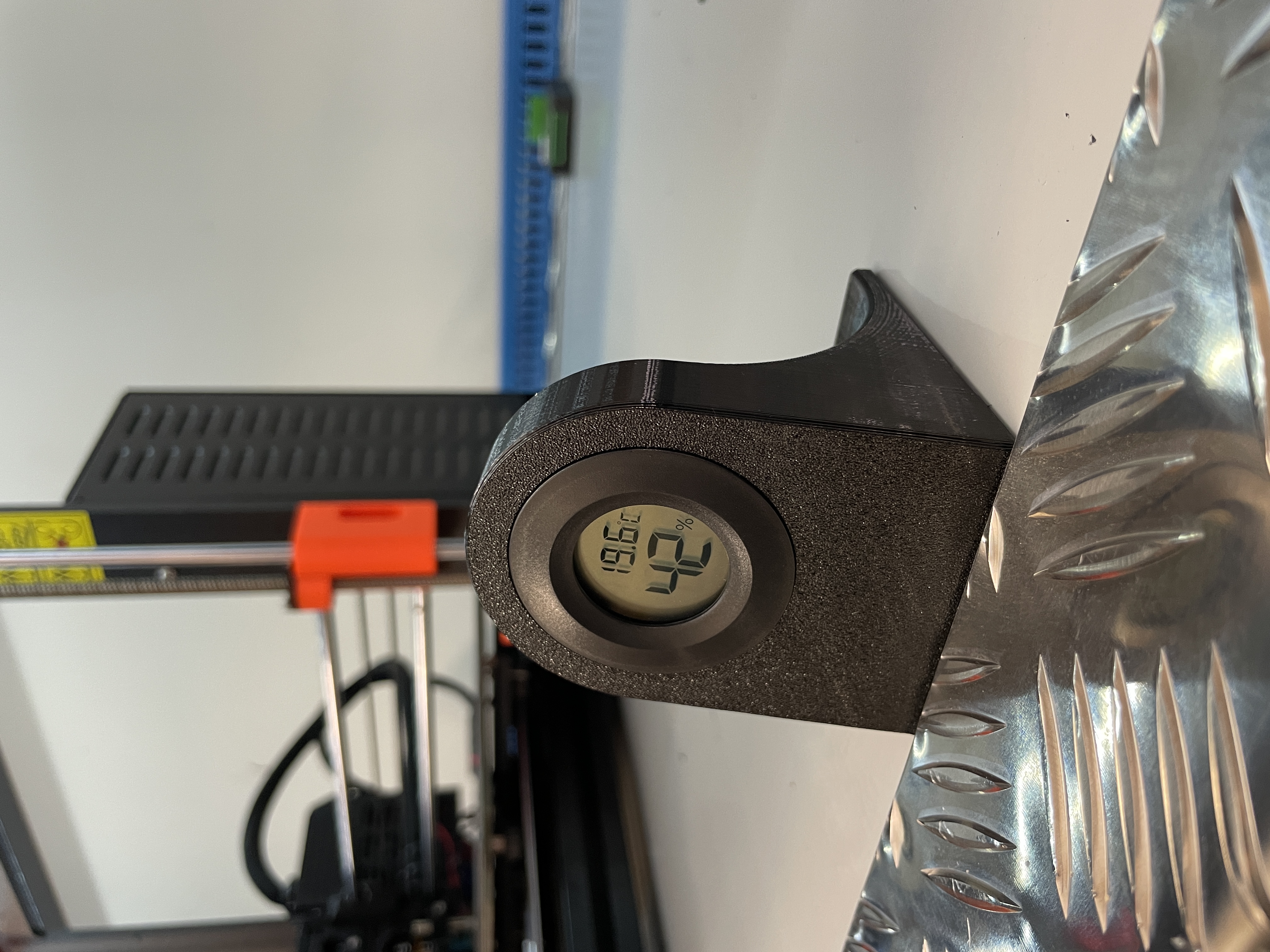 Temp and humidity sensor holder