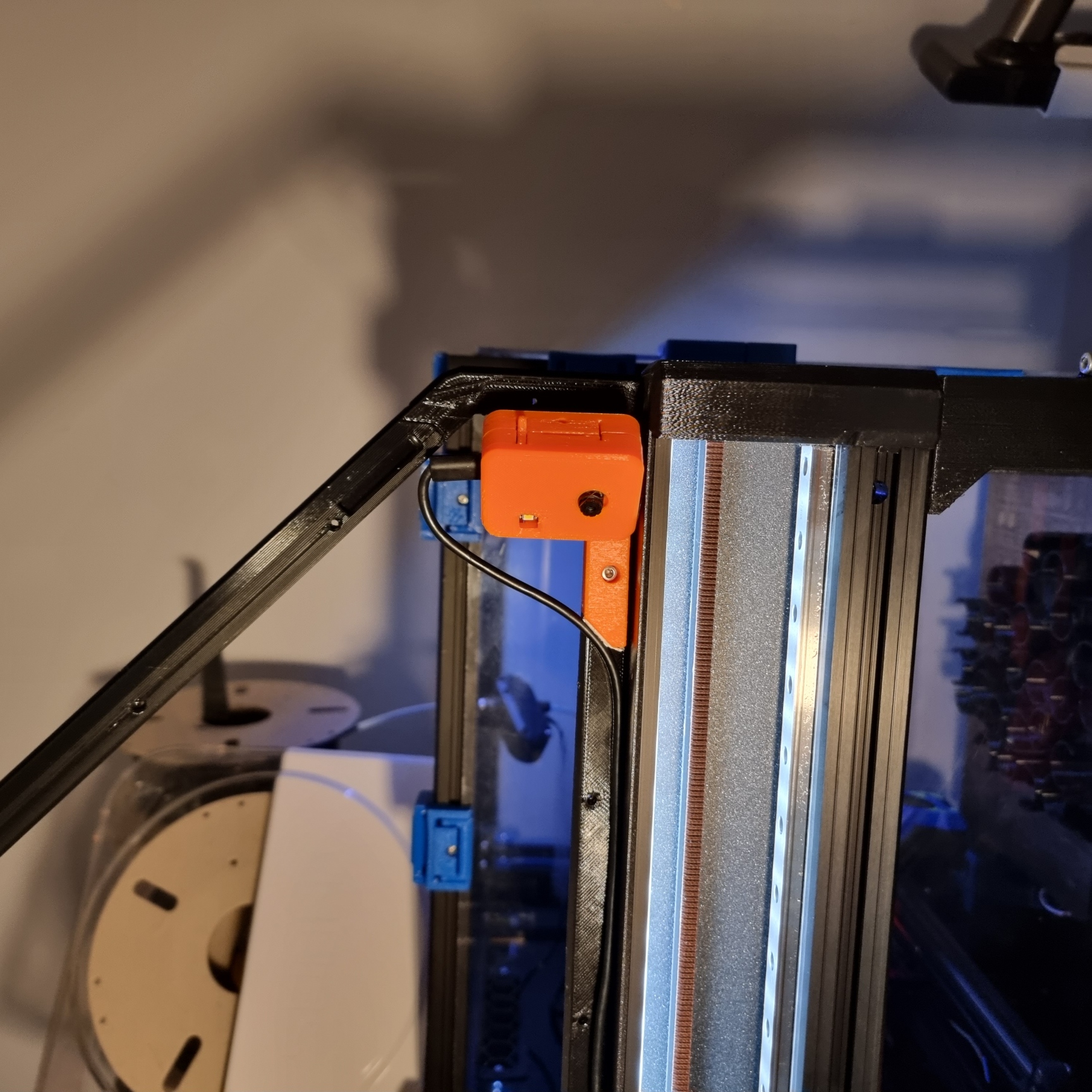 ESP32_Cam mount for Prusa enXLosure