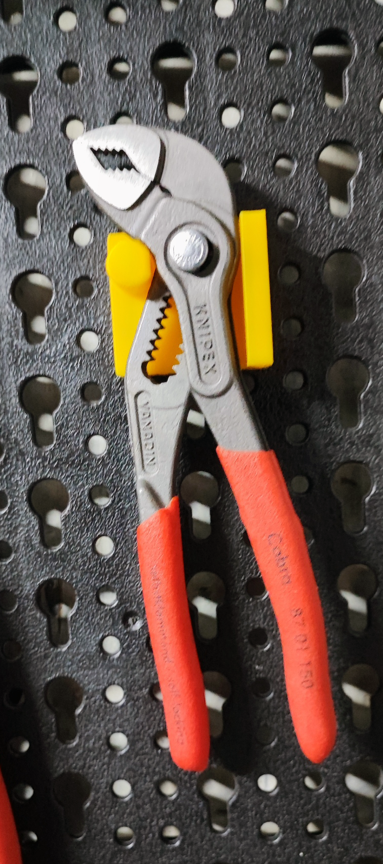 Knipex Cobra 150 Pliers Holder for Lidl/Parkside Pegboard by Odysseos