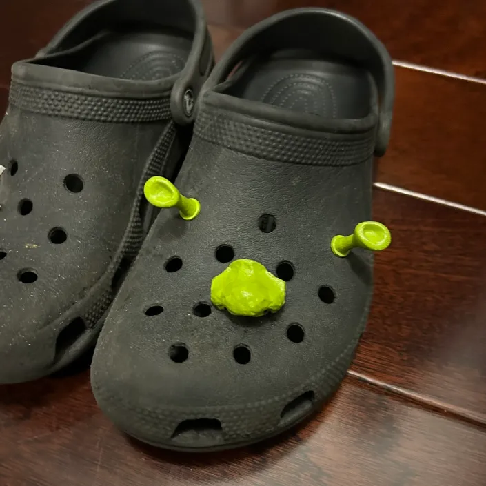 Jibbitz Crocs Shrek Abridor de Garrafa Espiral