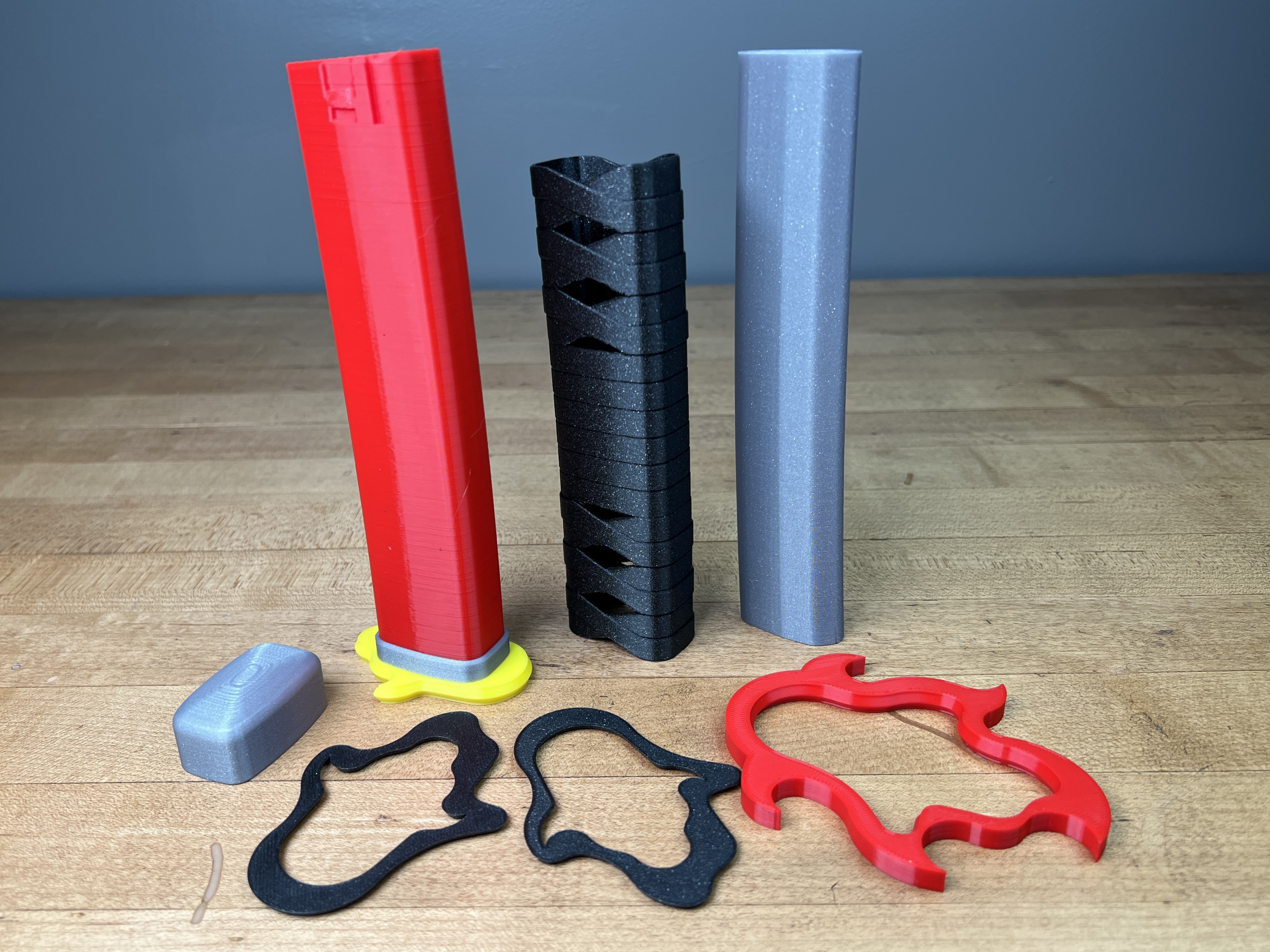 tanjiro-s-multi-part-collapsing-katana-by-3d-printing-world