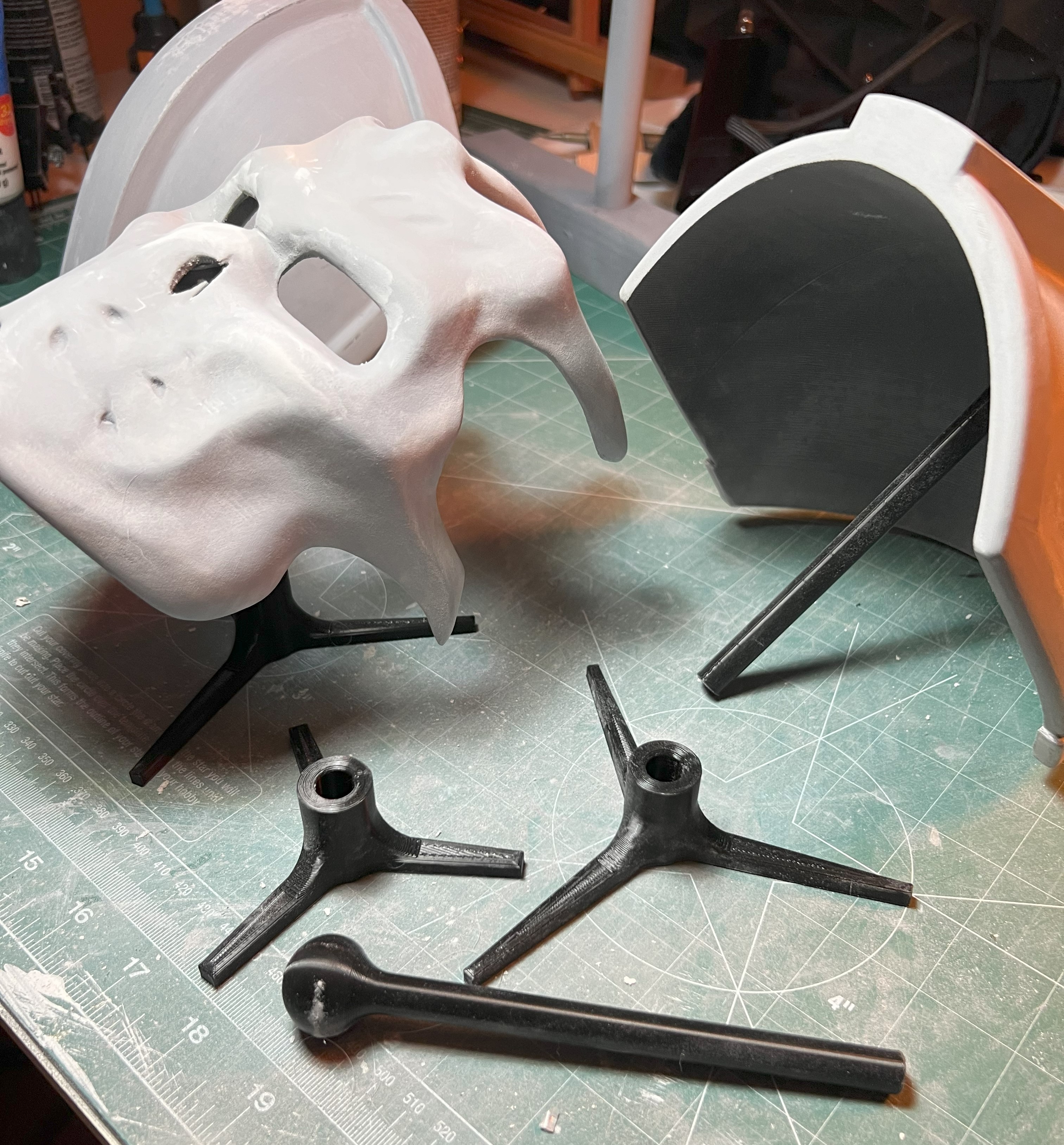 Painting Support Stand