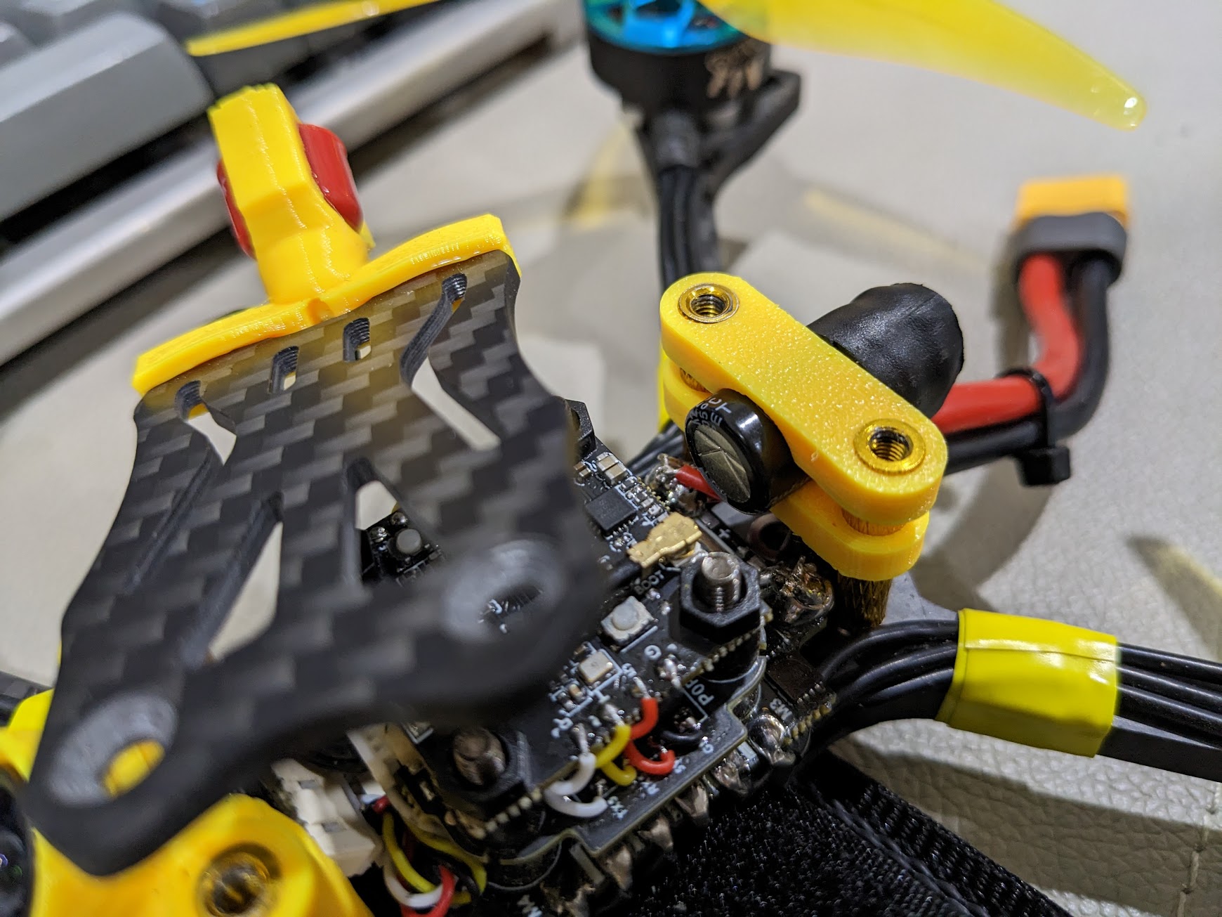 Capacitor strap — thumbnail 2