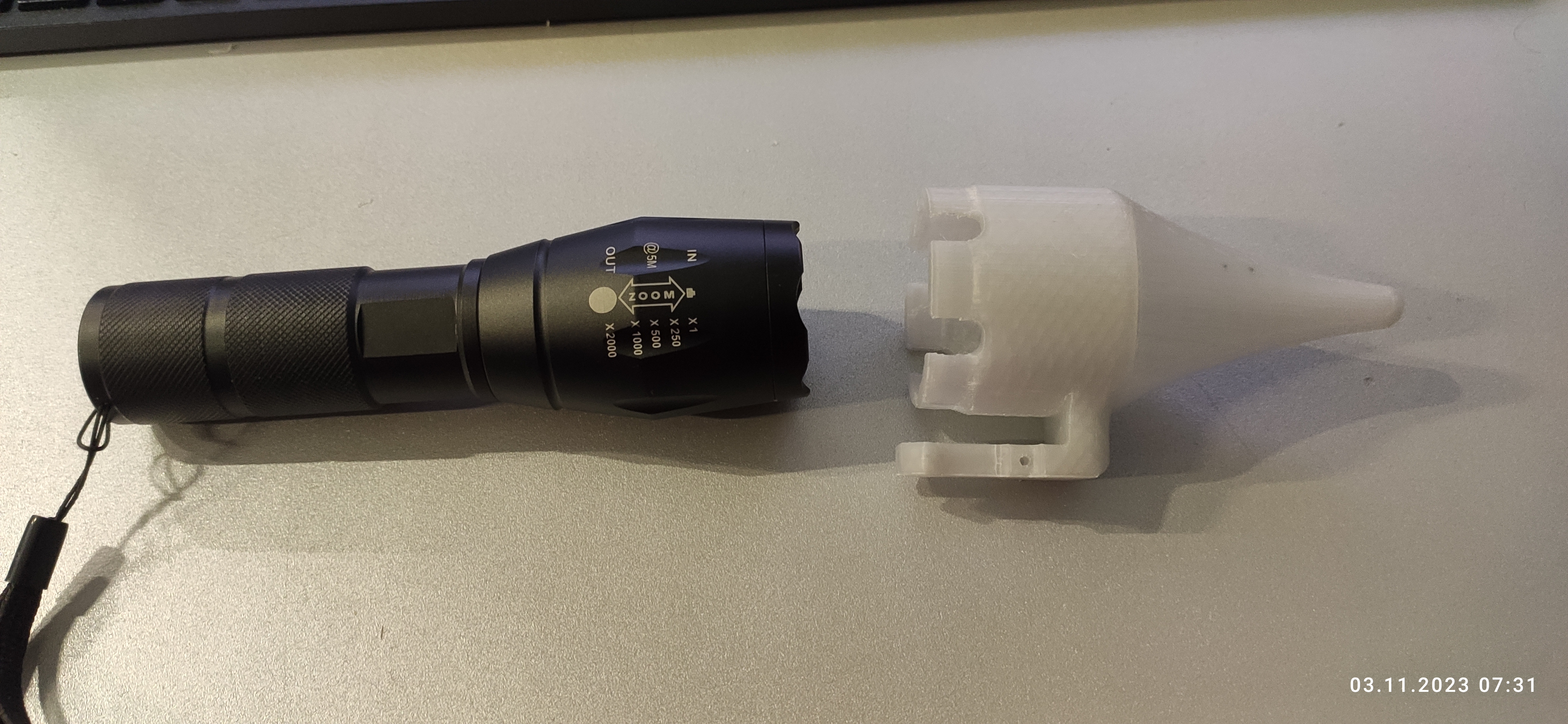 Flashlight diffuser — thumbnail 2