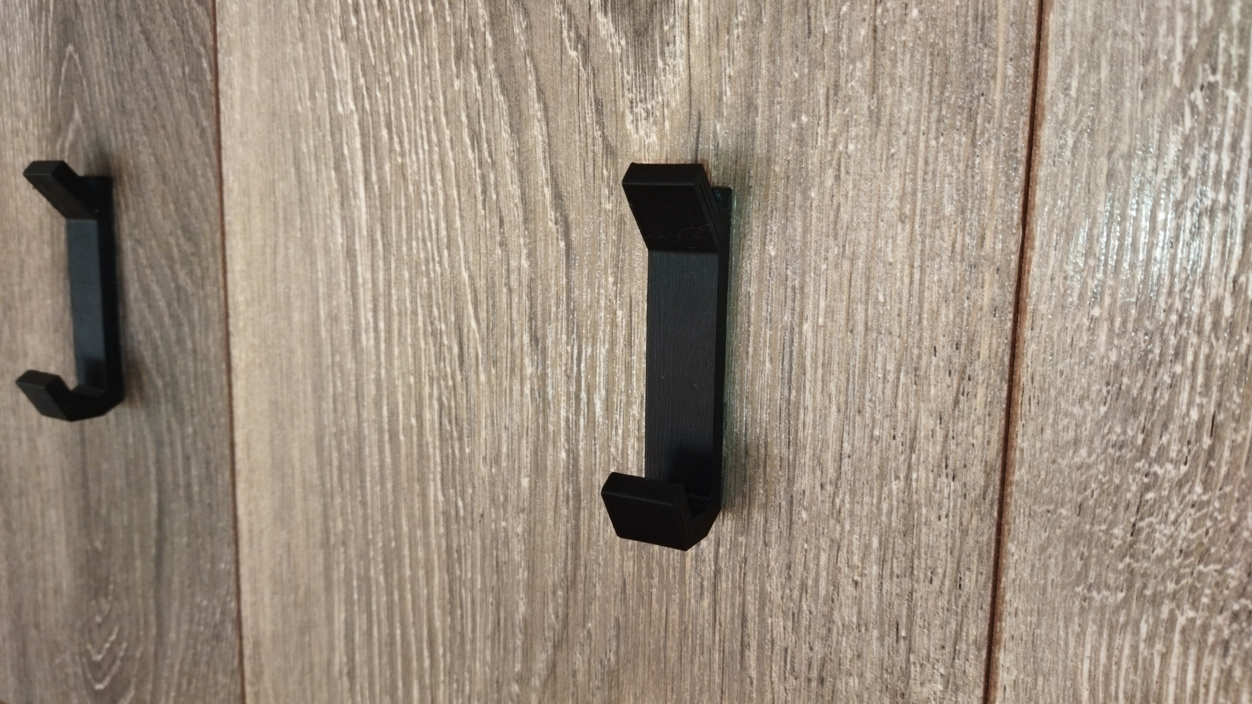 Coat Hanger — thumbnail 3