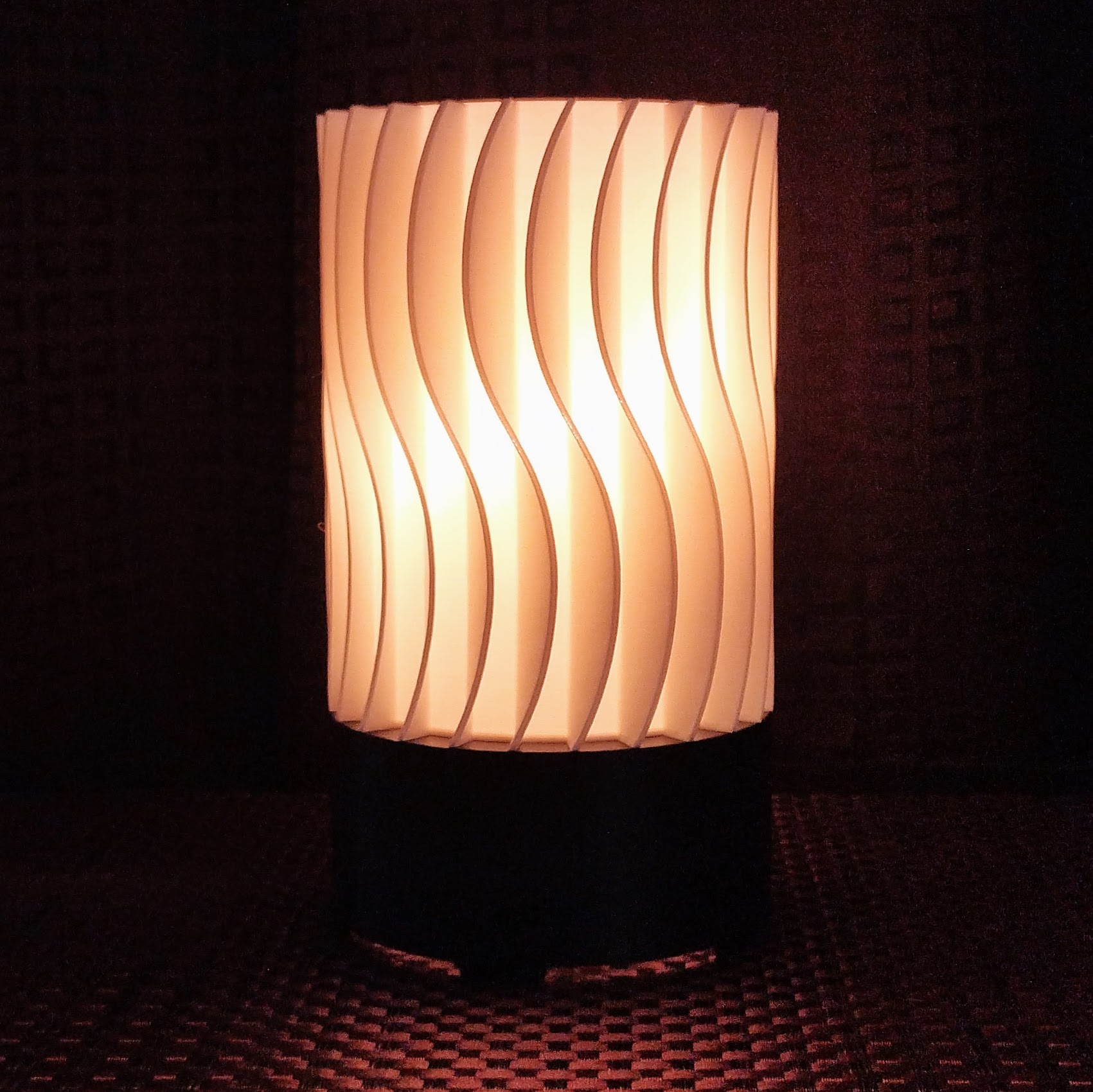 Miniatura 5 do modelo 3D Wave Lamp