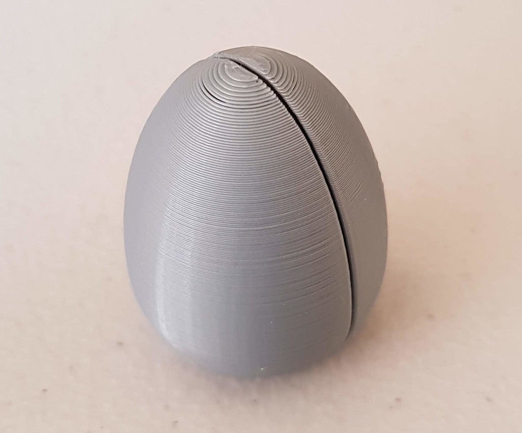 Miniatura 2 do modelo 3D Customizable Surprise Egg
