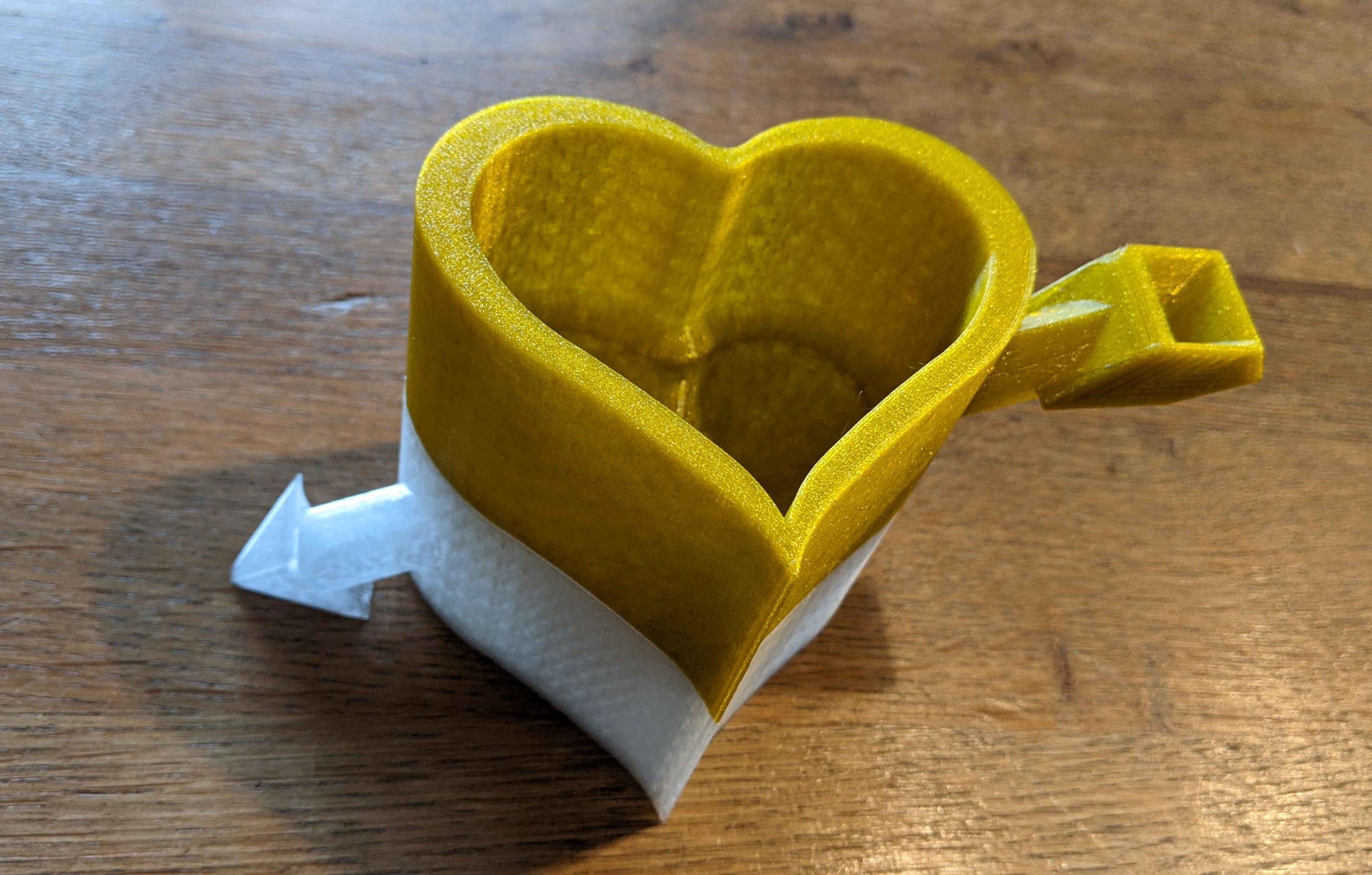 Planter - Heart arrow self-watering