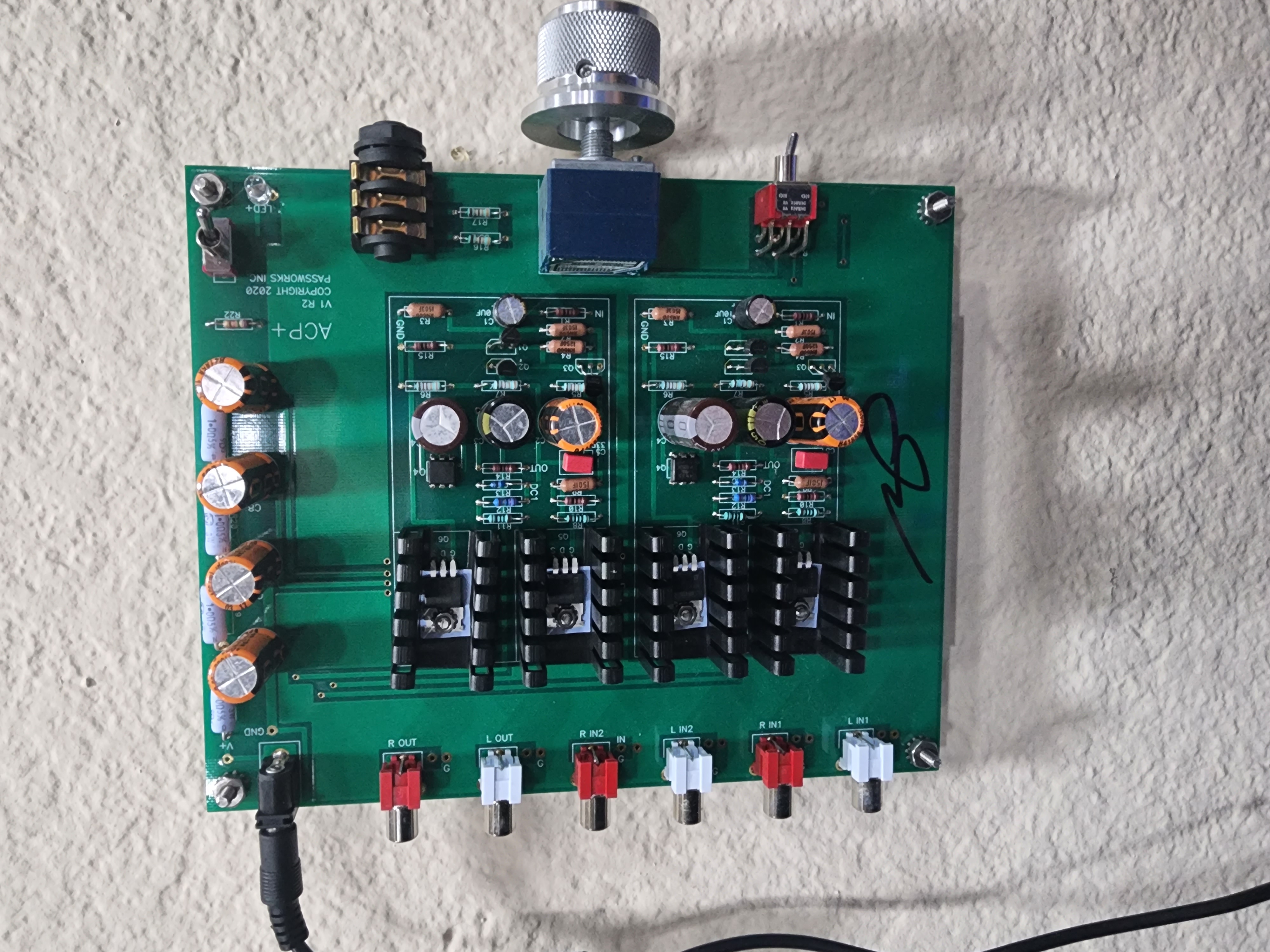 Amp Camp Amp Preamp (ACA+) Wall Mount by DJMac Download free STL