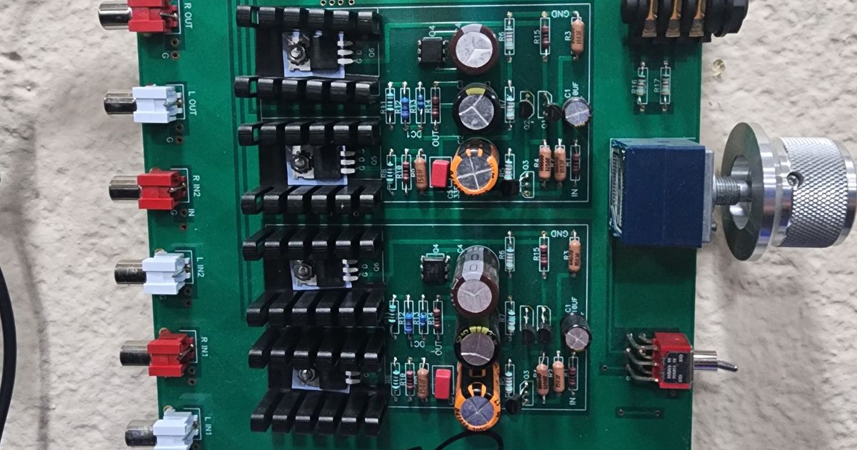 Amp Camp Amp Preamp (ACA+) Wall Mount by DJMac Download free STL