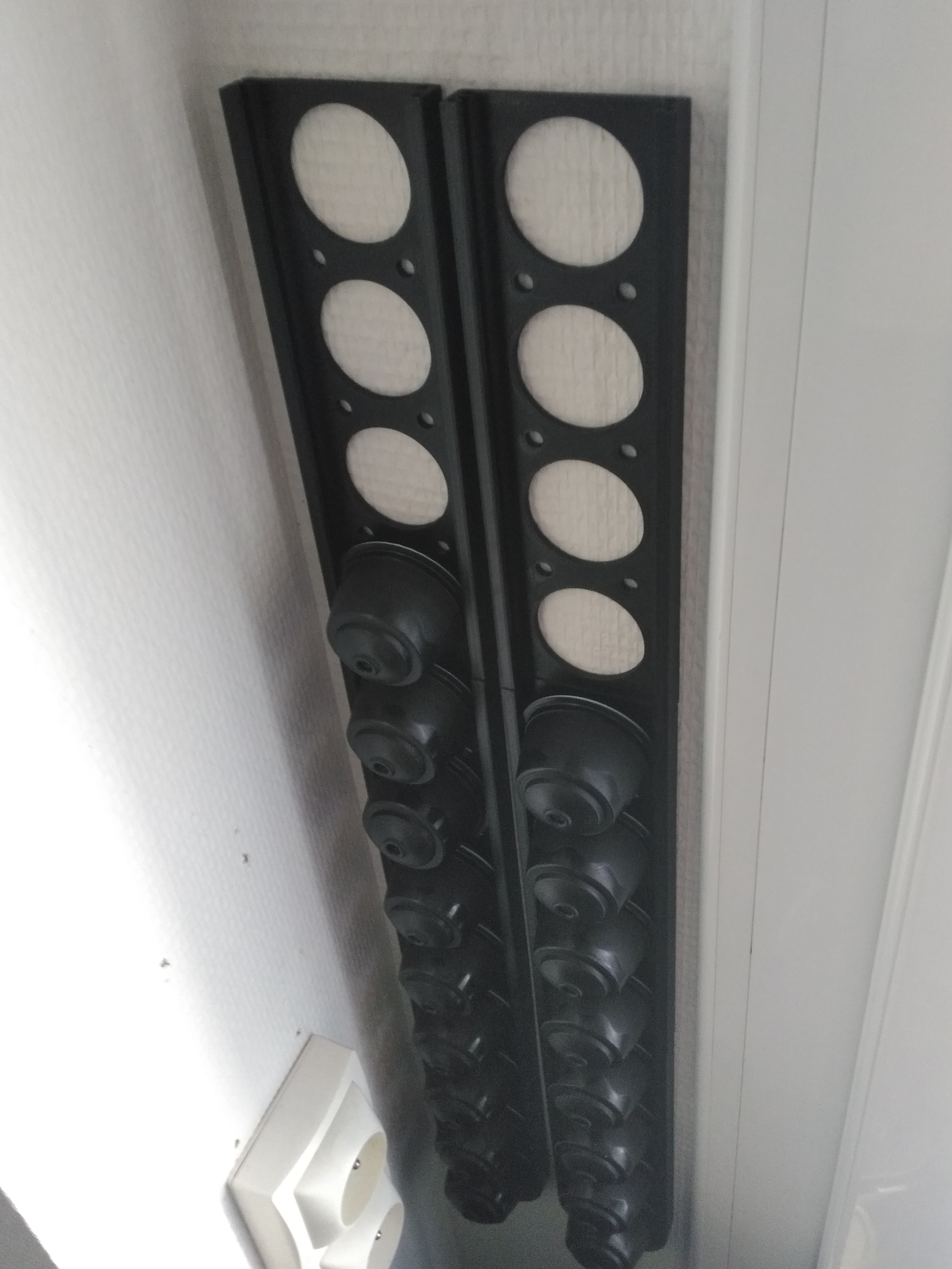 DOLCE GUSTO CAPSULES HOLDER