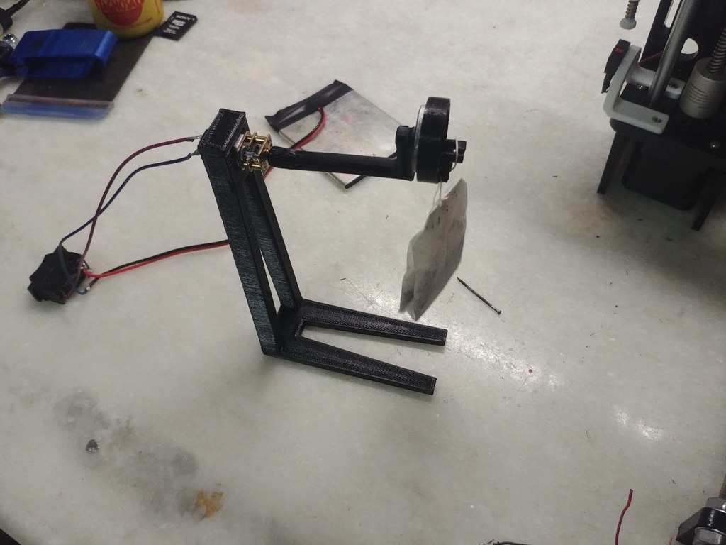 shitty robot tea maker
