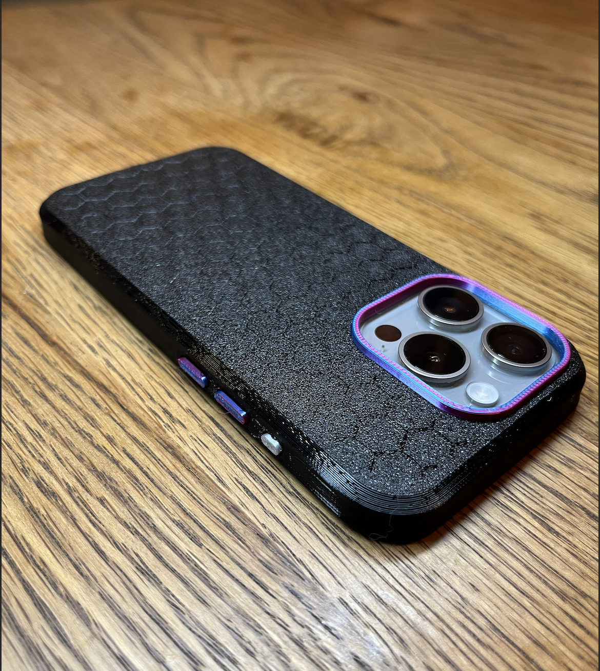 Miniatura 3 do modelo 3D iPhone 15 Pro case with action button - customizable