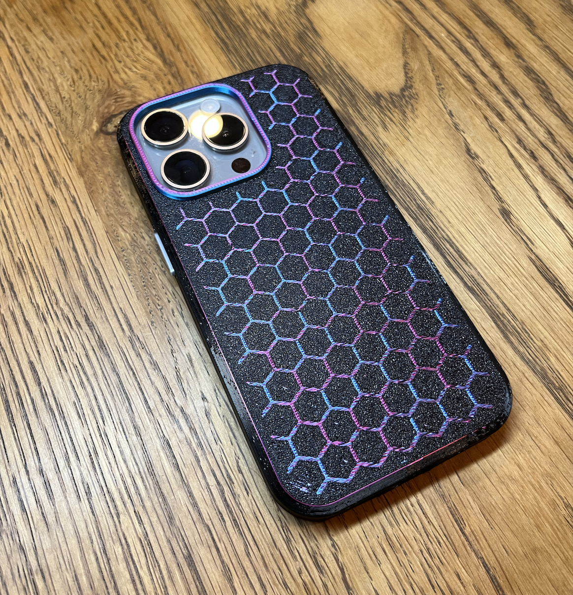 Miniatura 2 do modelo 3D iPhone 15 Pro case with action button - customizable