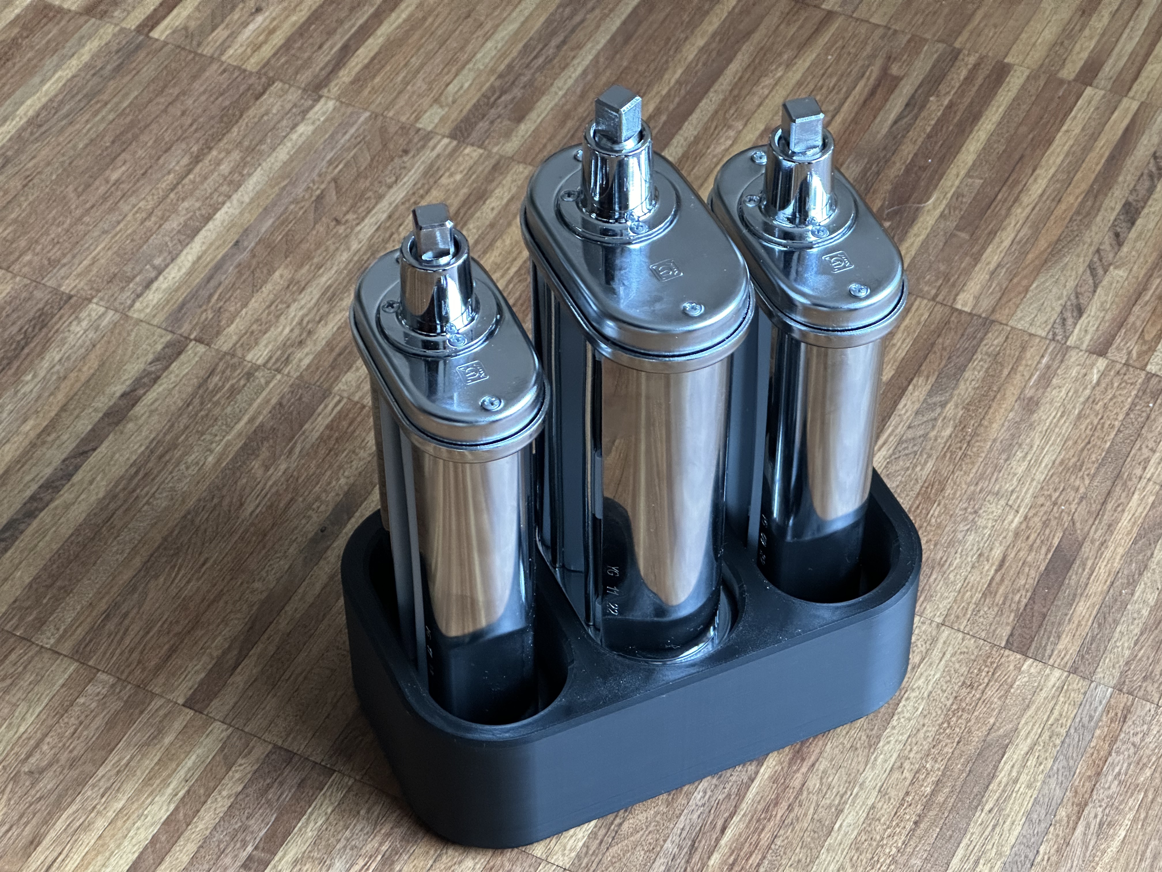 Kitchen Aid Pasta Maker 5KSMPRA & 5 Piece Pasta Deluxe Set Stand