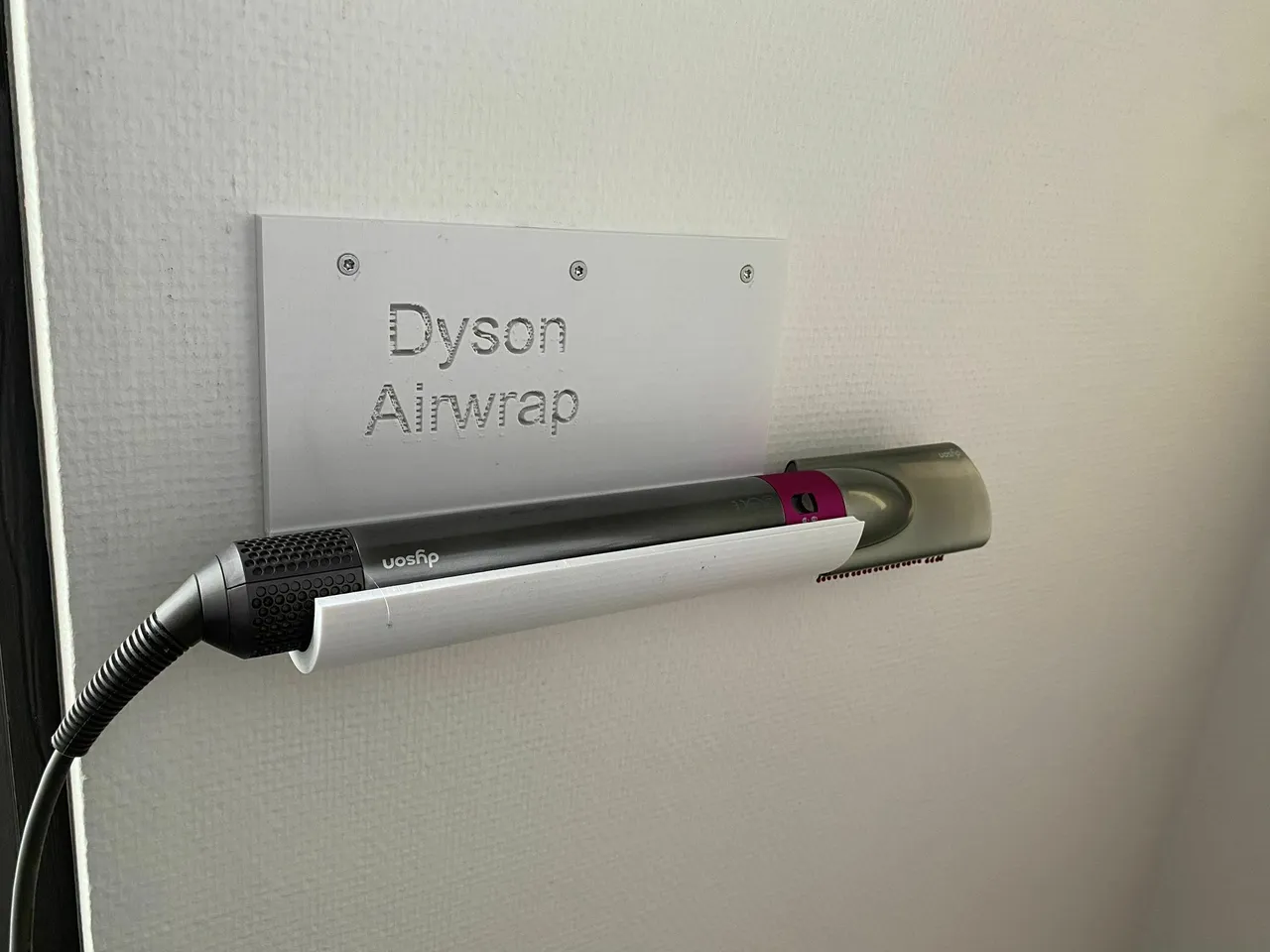 Support Dyson Airwrap